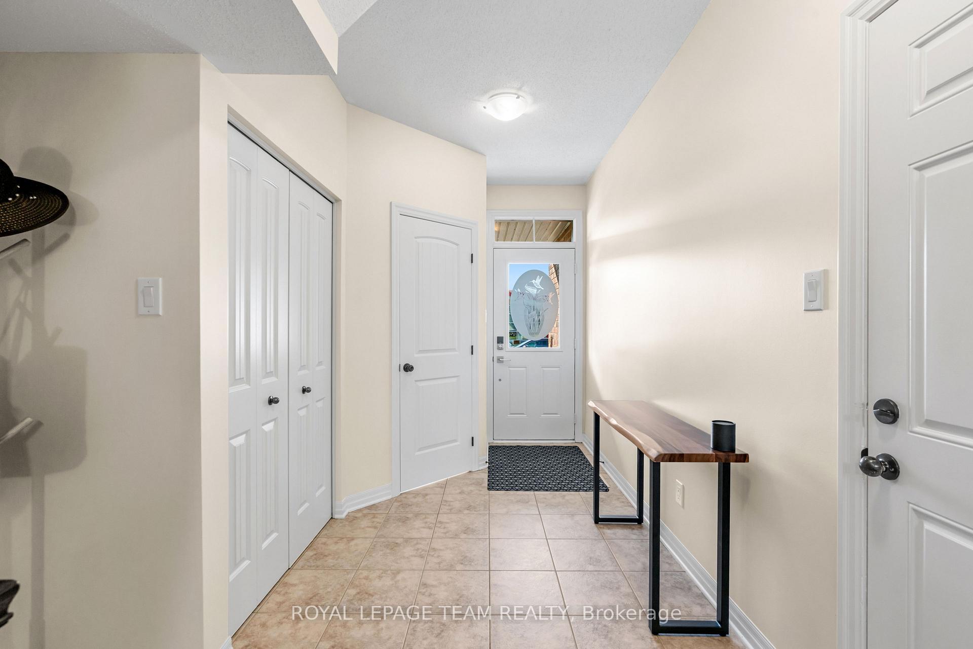Photo 6 of 716 Brian Good Avenue, Ottawa, Riverside South/Gloucester Glen — HOMEH
