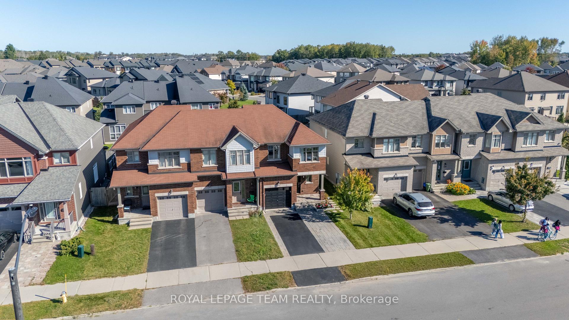 Photo 34 of 716 Brian Good Avenue, Ottawa, Riverside South/Gloucester Glen — HOMEH