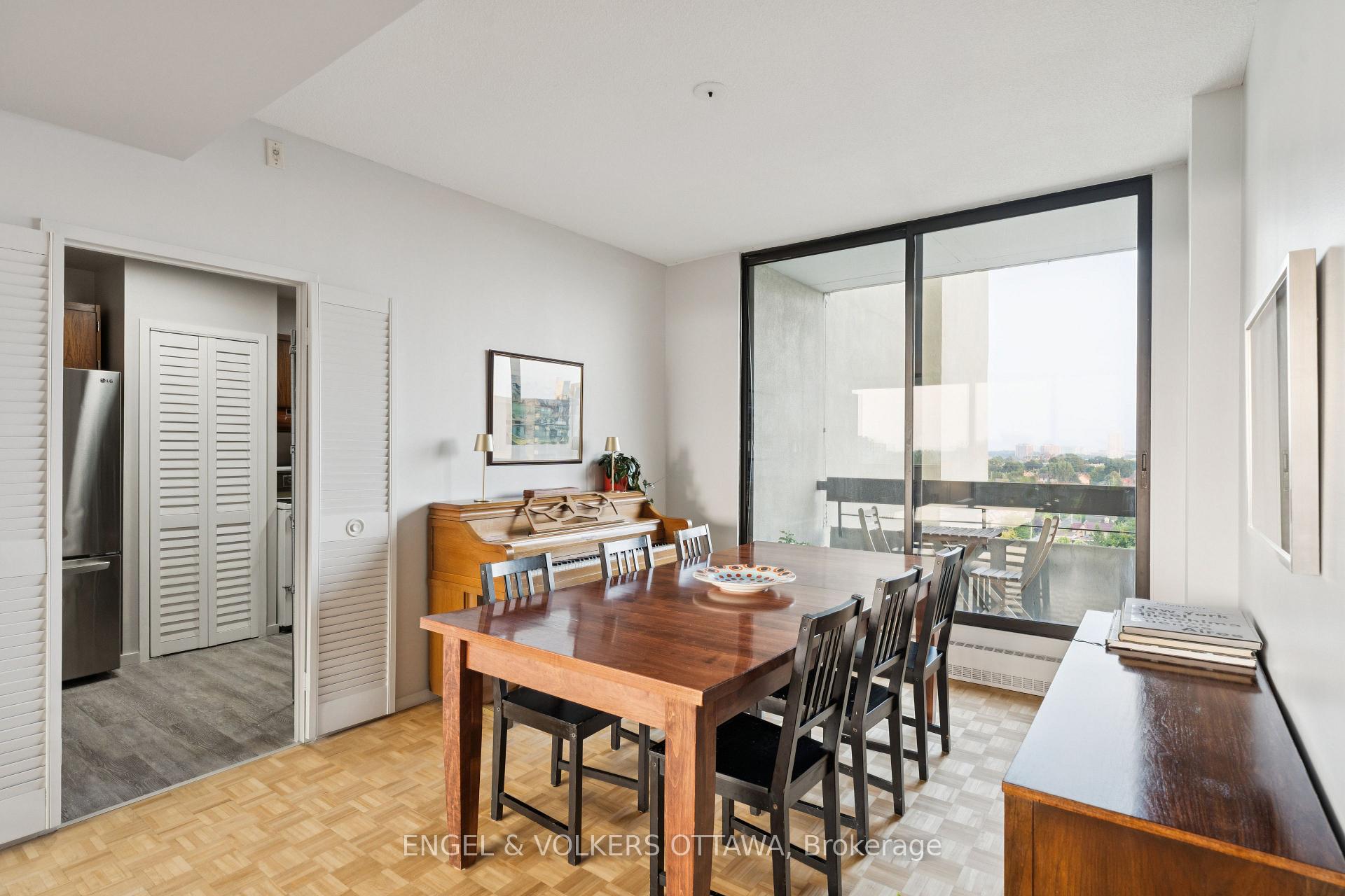 Photo 9 of Unit 8A, 400 Laurier Street E, Ottawa, Sandy Hill — HOMEH