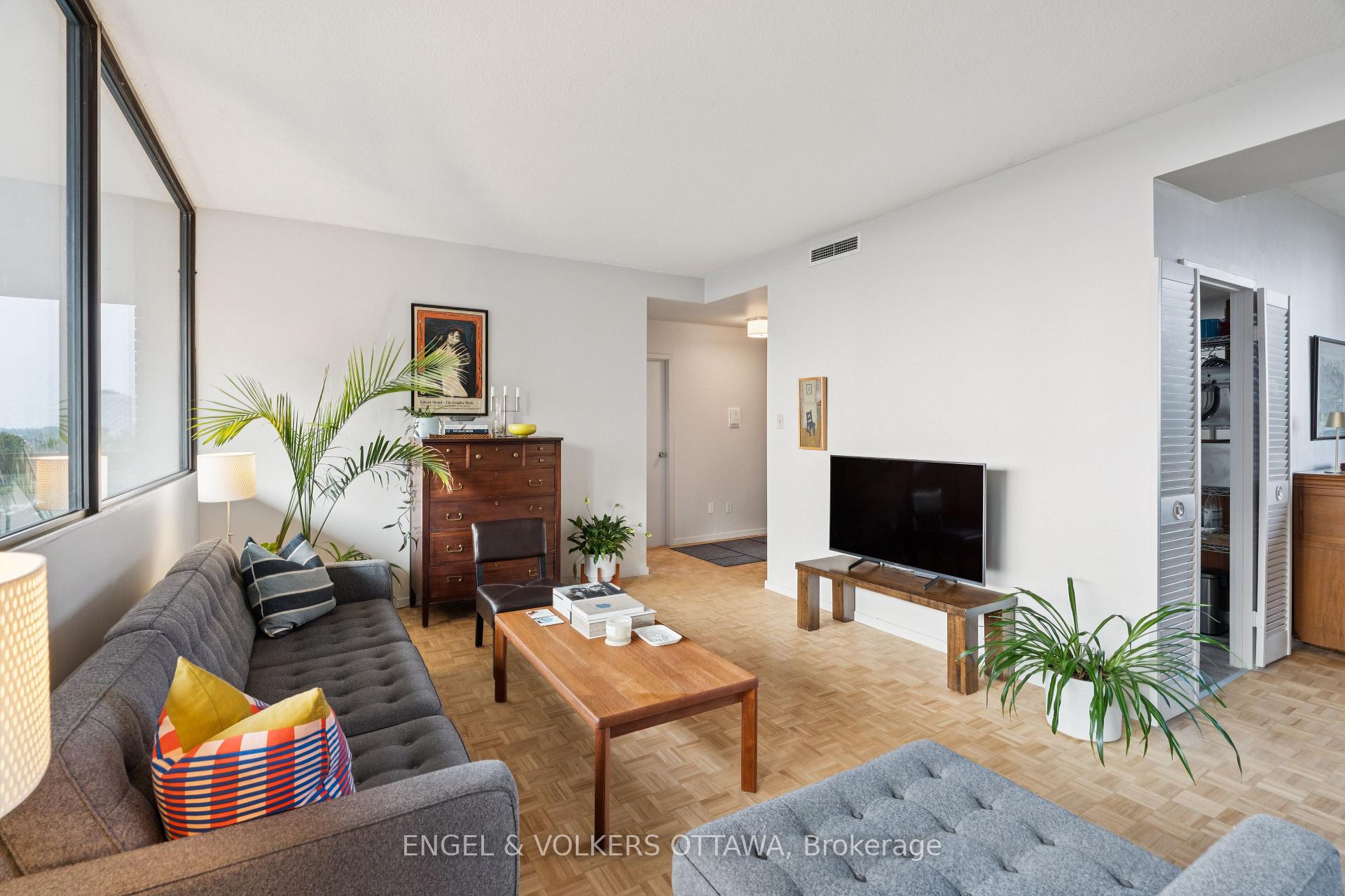 Photo 18 of Unit 8A, 400 Laurier Street E, Ottawa, Sandy Hill — HOMEH