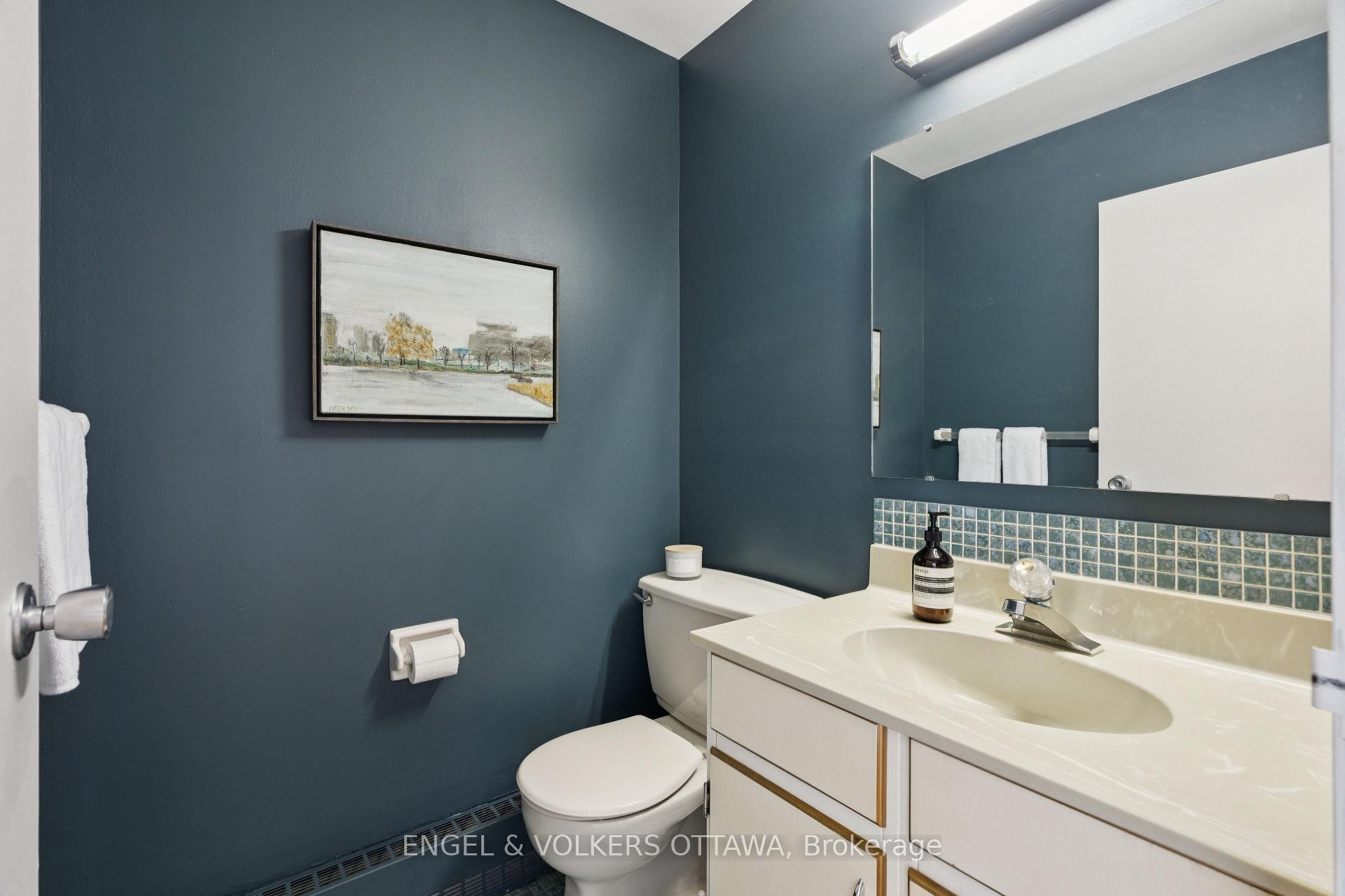 Photo 33 of Unit 8A, 400 Laurier Street E, Ottawa, Sandy Hill — HOMEH