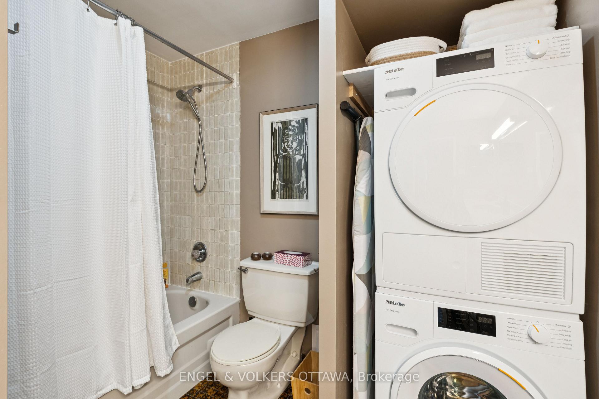 Photo 36 of Unit 8A, 400 Laurier Street E, Ottawa, Sandy Hill — HOMEH