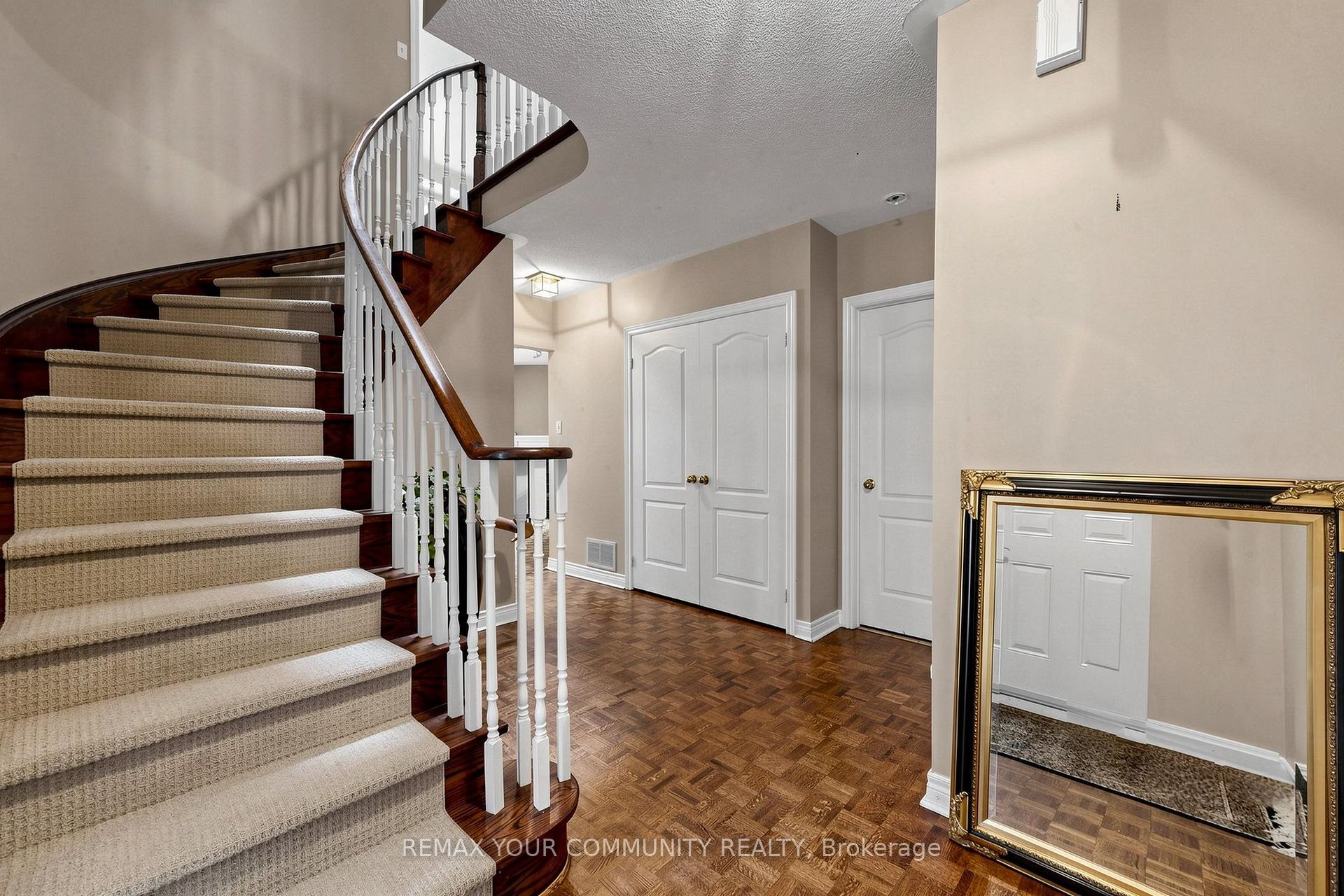 Photo 29 of 1 Edenbridge Drive, Vaughan, Beverley Glen — HOMEH