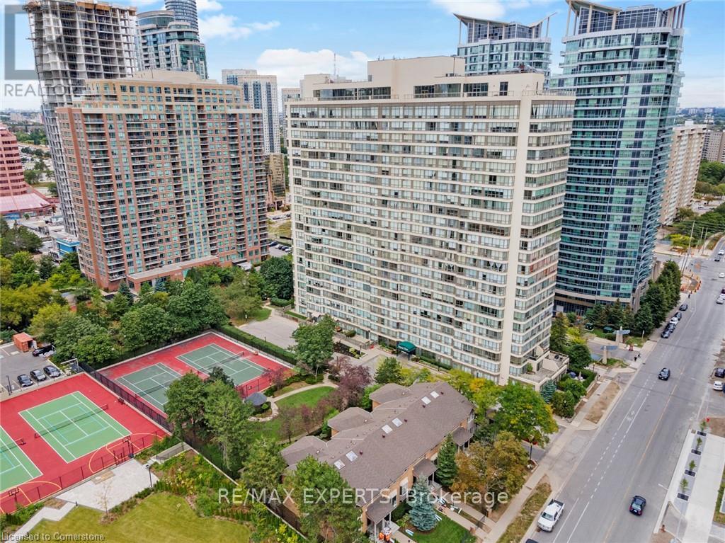 Photo 7 of Unit 1403, 55 Elm Drive, Mississauga, City Centre — HOMEH