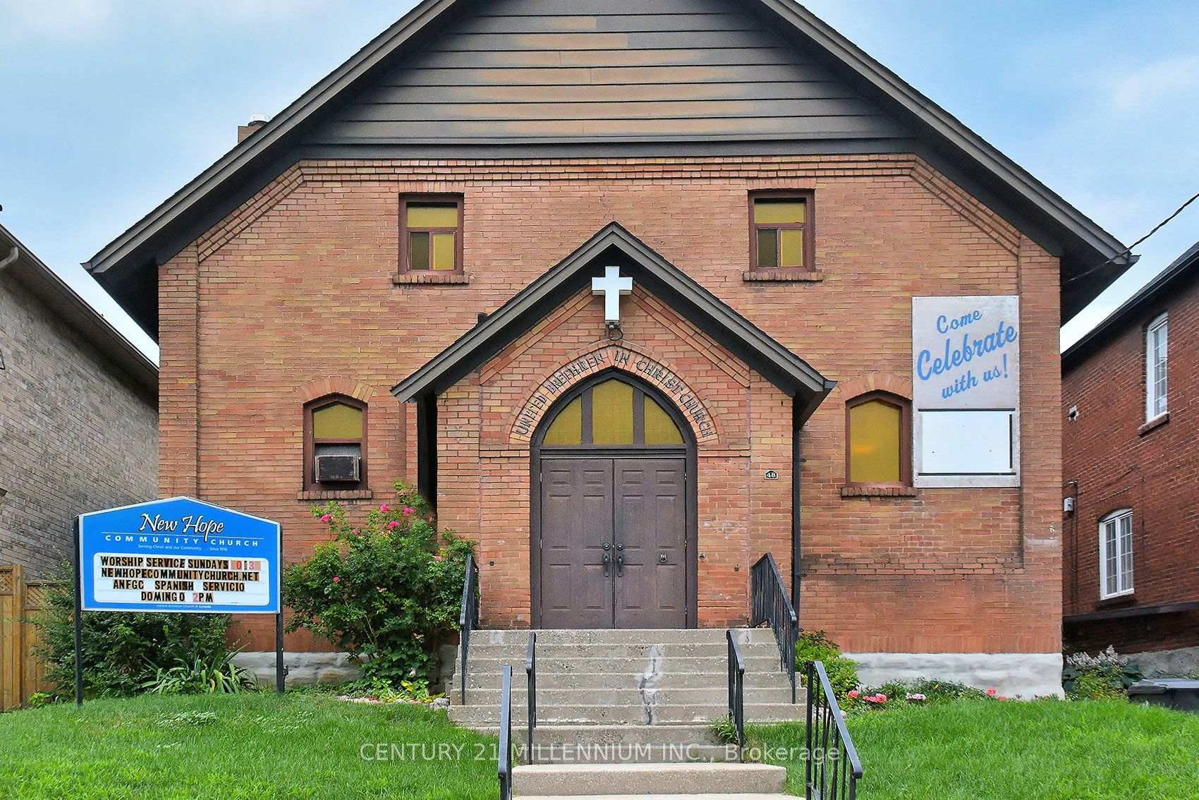 Photo 44 of 16 Rochdale Avenue, Toronto, Caledonia-Fairbank — HOMEH