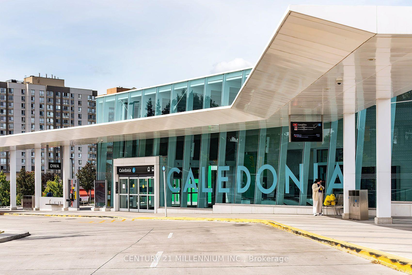 Photo 45 of 16 Rochdale Avenue, Toronto, Caledonia-Fairbank — HOMEH