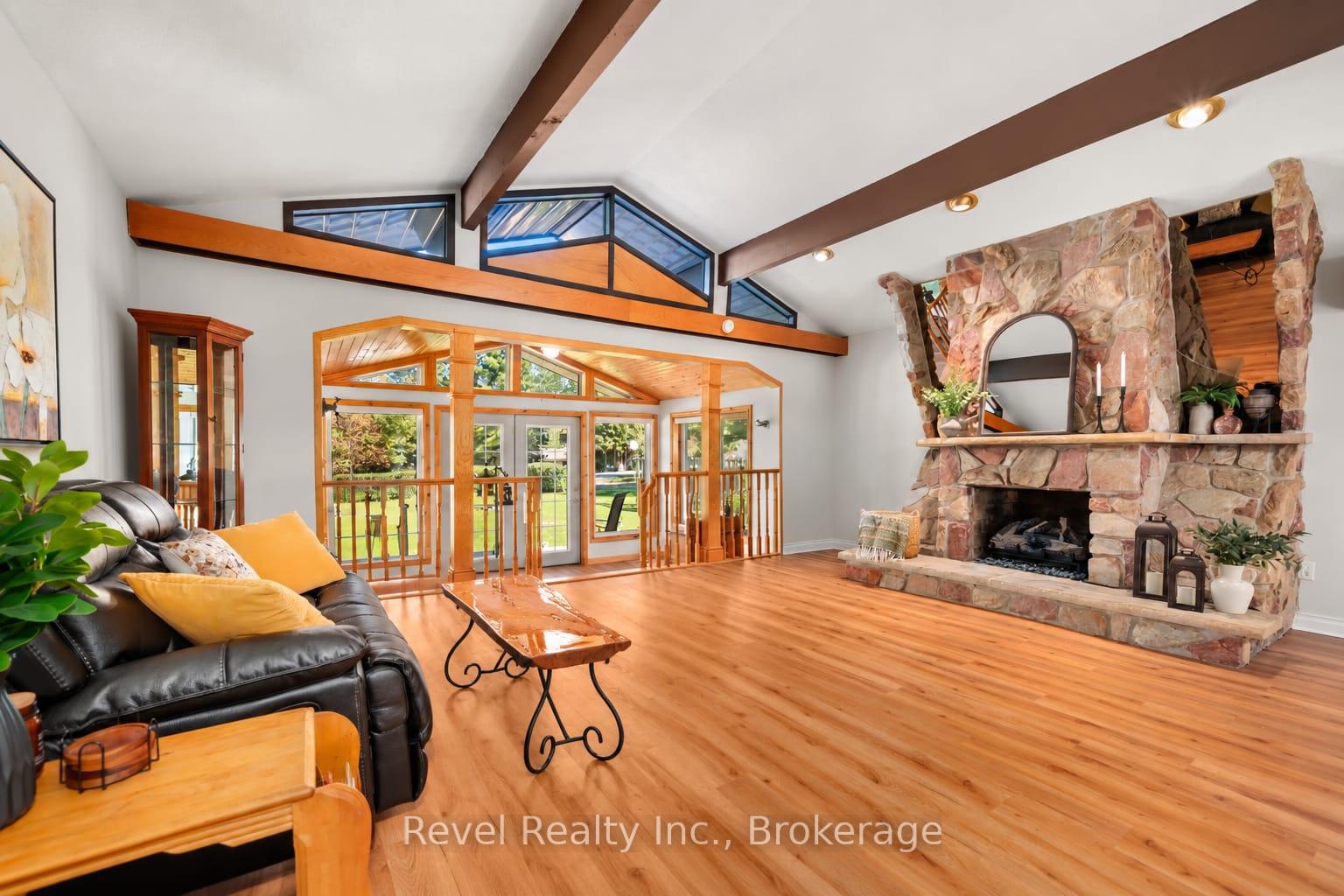 Photo 8 of 12 Alpine Crescent, Trent Lakes — HOMEH