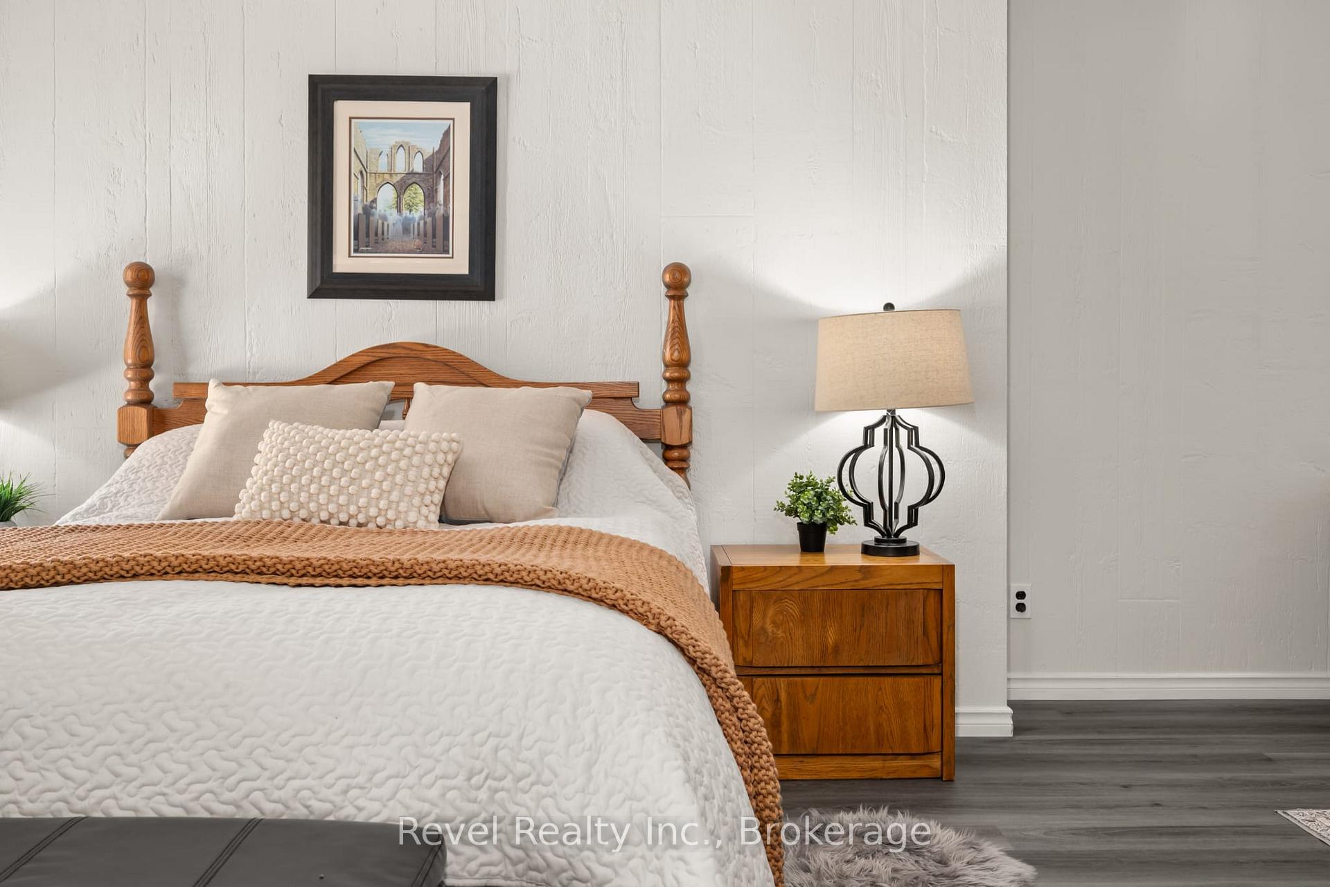 Photo 26 of 12 Alpine Crescent, Trent Lakes — HOMEH