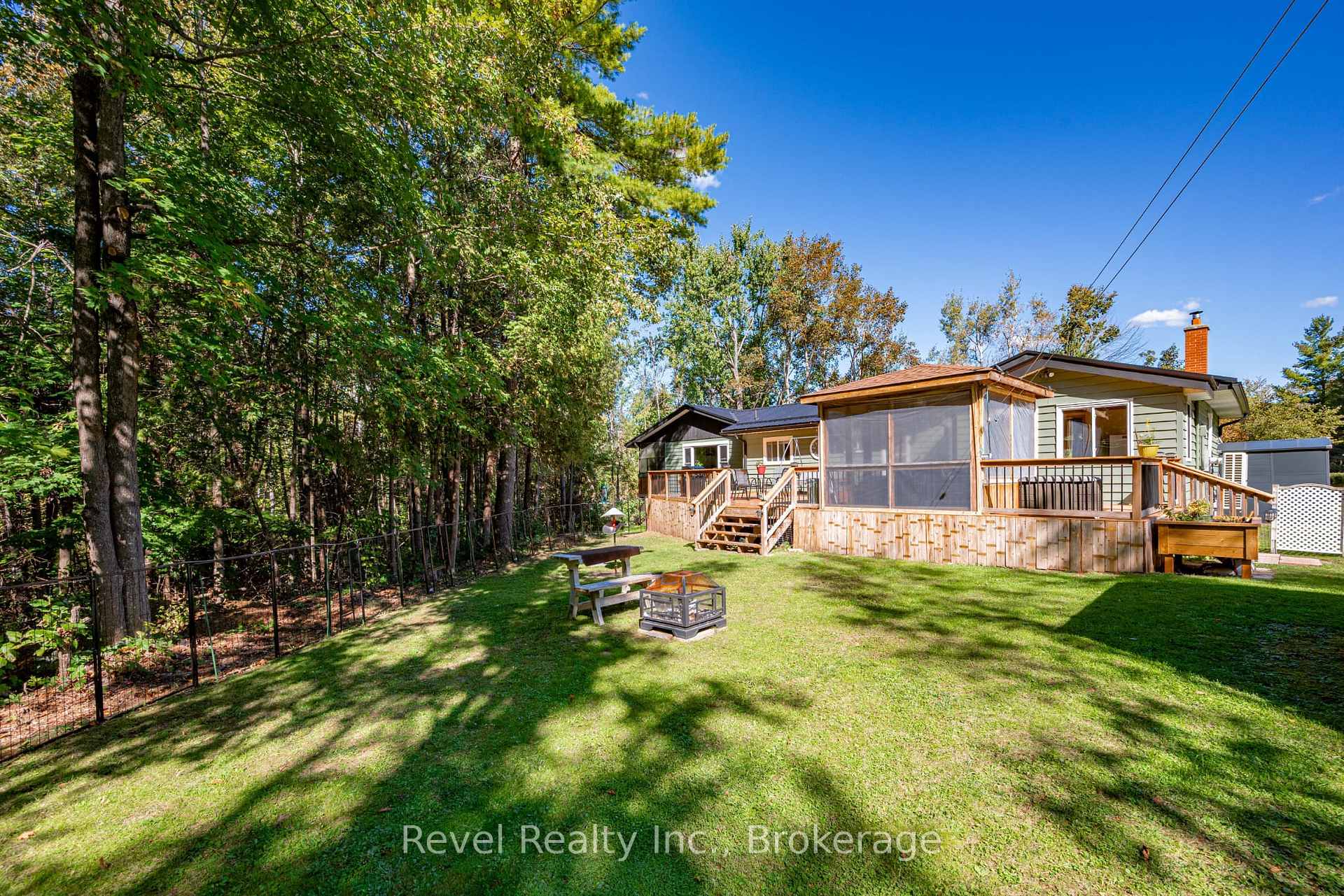 Photo 35 of 12 Alpine Crescent, Trent Lakes — HOMEH