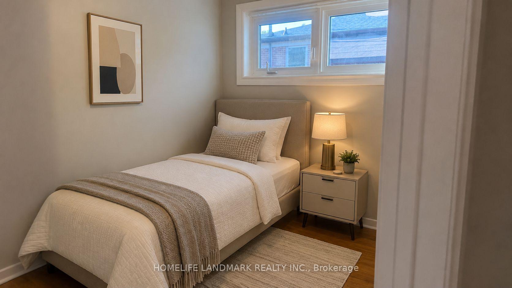 Photo 13 of 341 Blue Grass Boulevard, Richmond Hill, Crosby — HOMEH