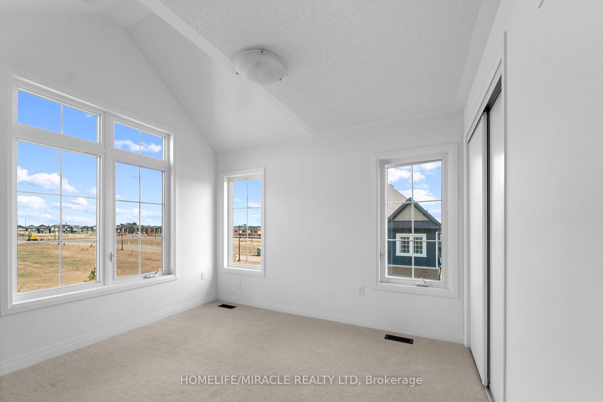 Photo 11 of 95 Gear Avenue, Erin — HOMEH