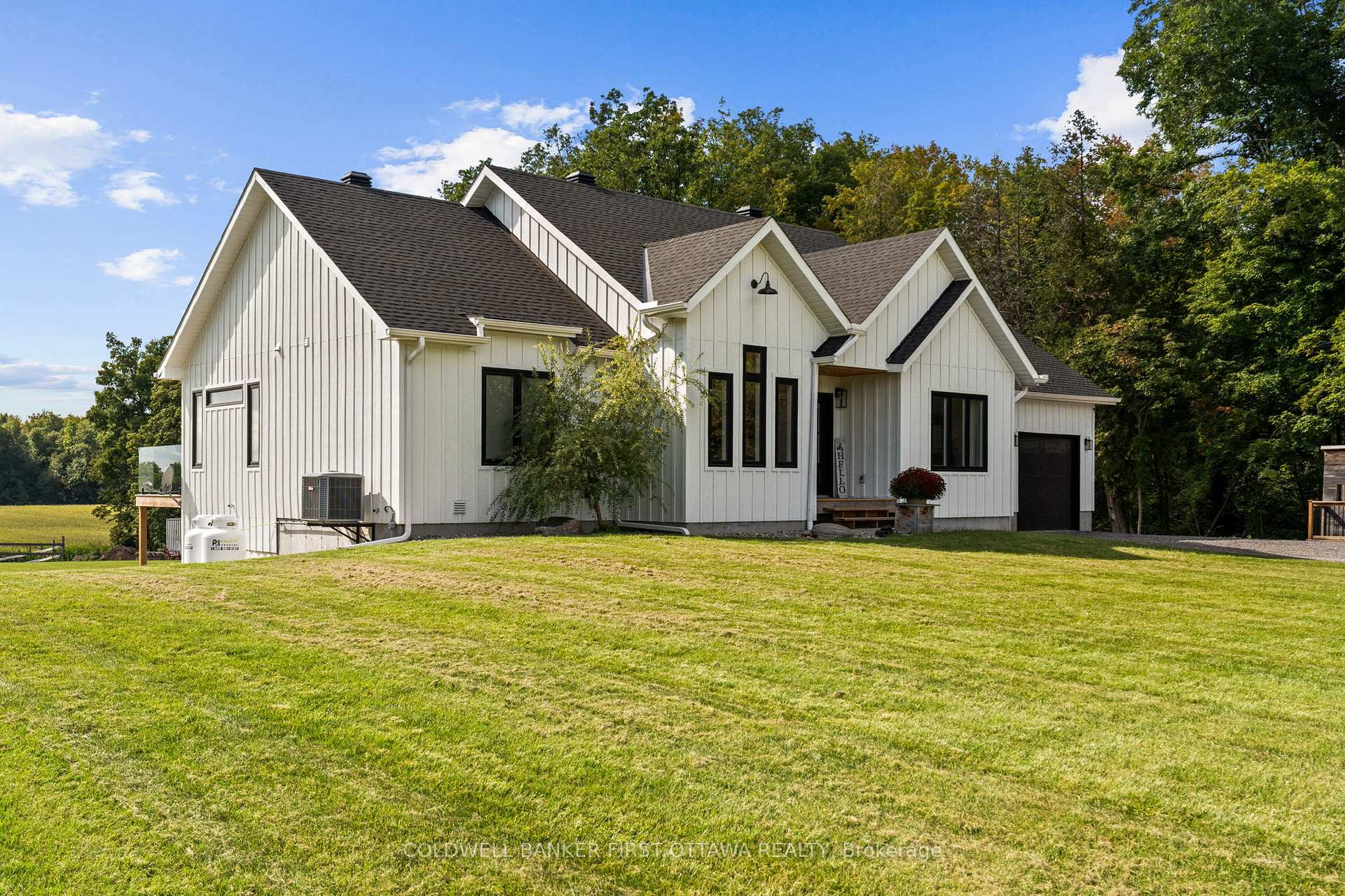 Photo 3 of 6780 Third Line Road S, Ottawa, North Gower — HOMEH
