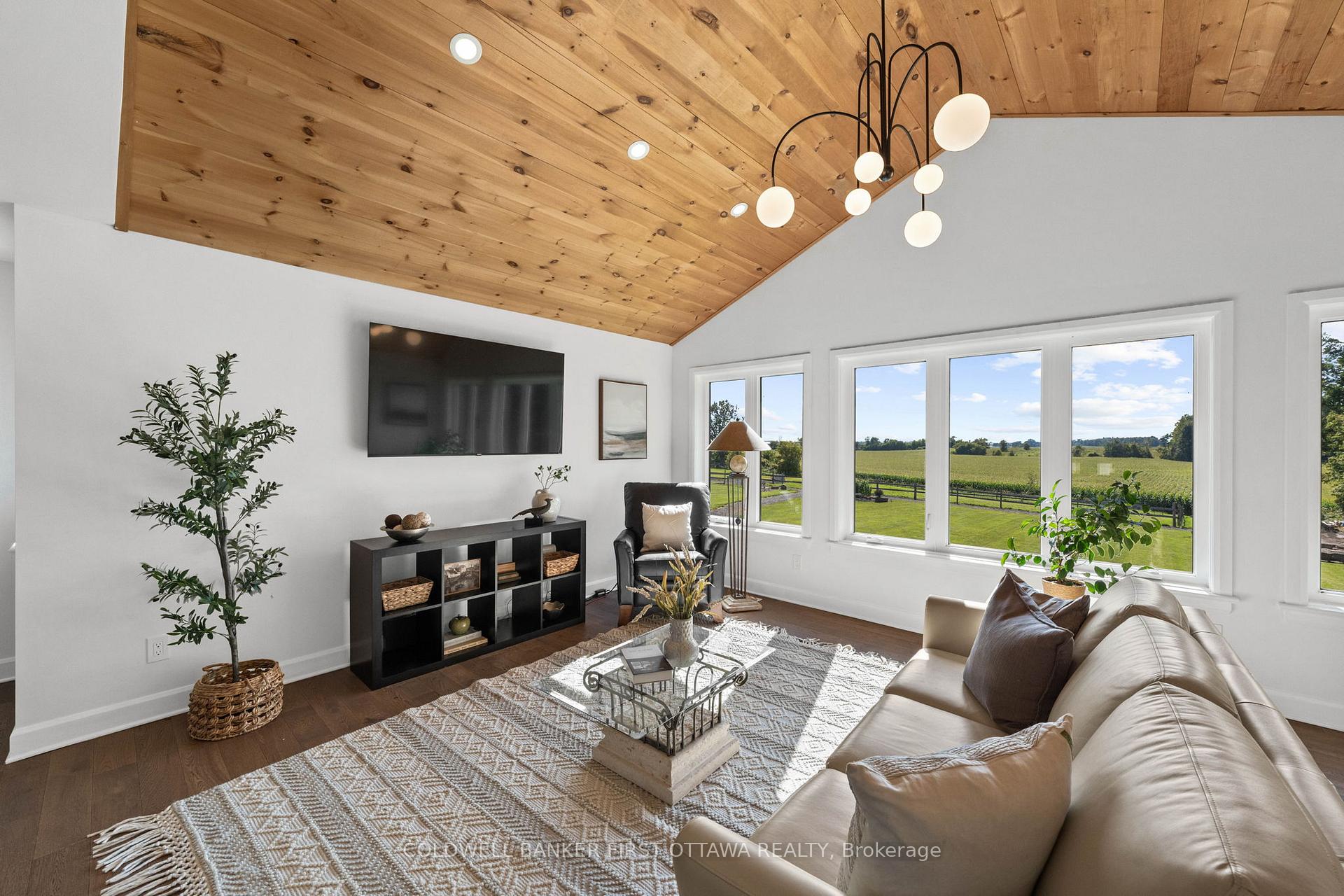 Photo 9 of 6780 Third Line Road S, Ottawa, North Gower — HOMEH