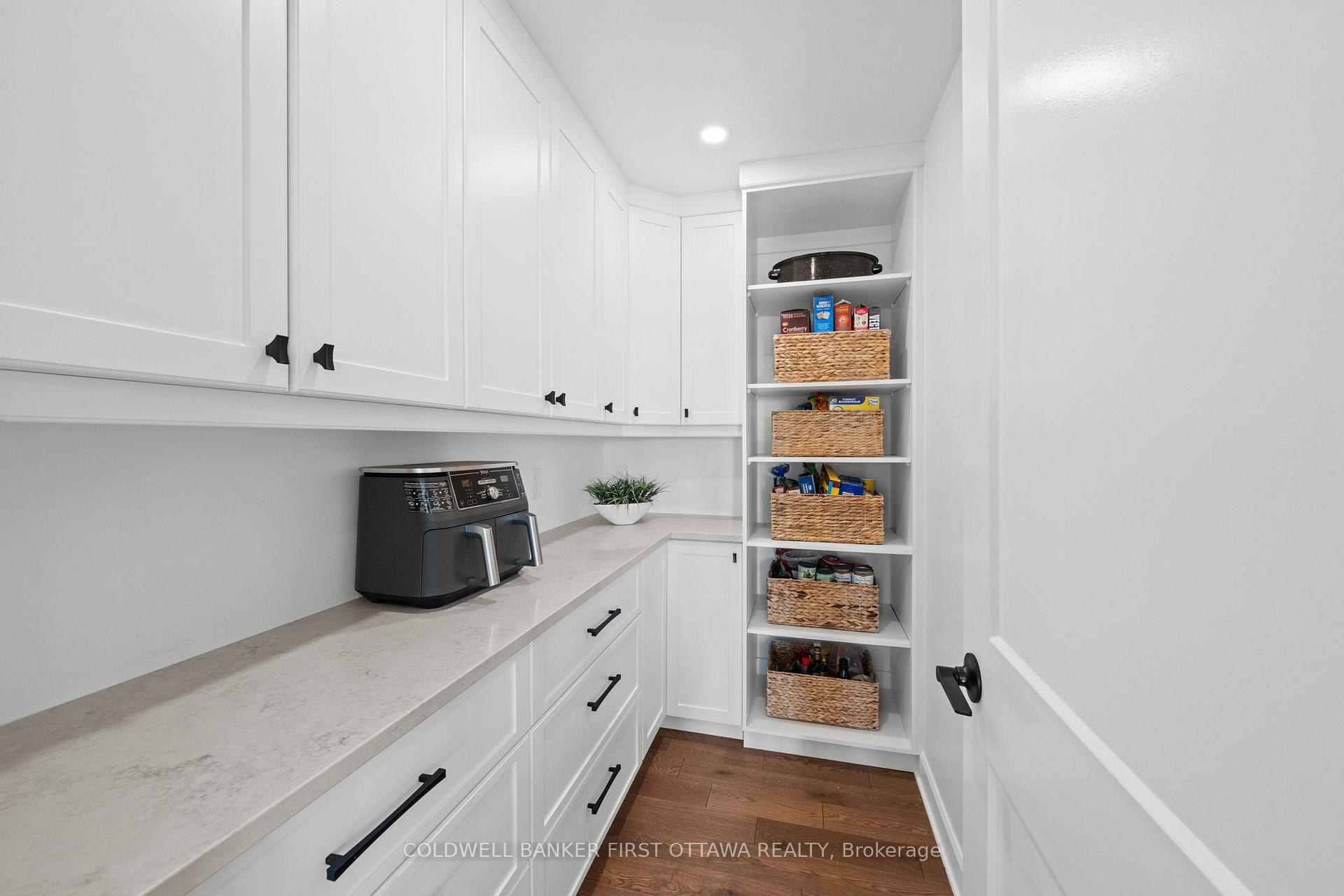 Photo 17 of 6780 Third Line Road S, Ottawa, North Gower — HOMEH