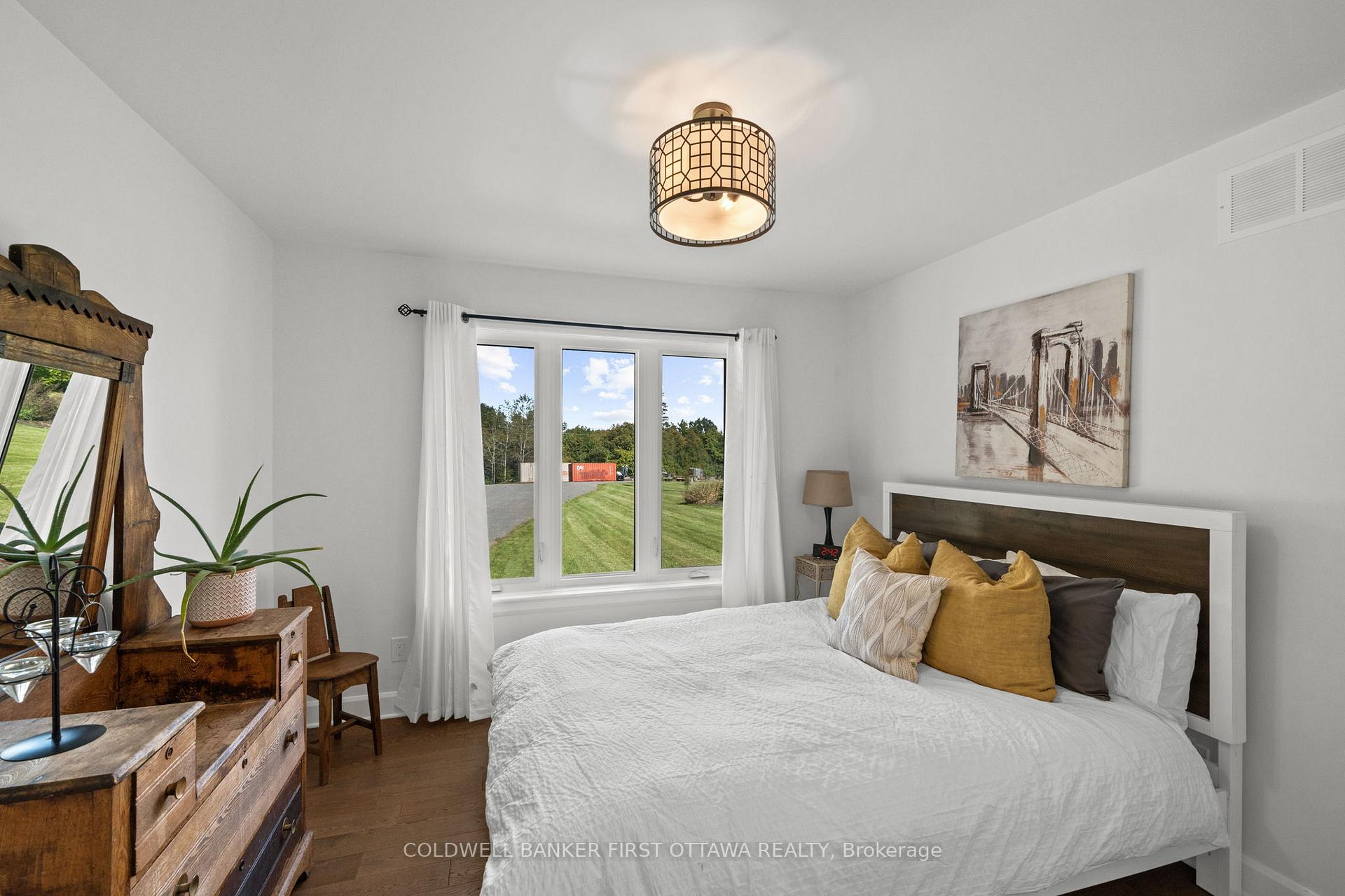 Photo 26 of 6780 Third Line Road S, Ottawa, North Gower — HOMEH