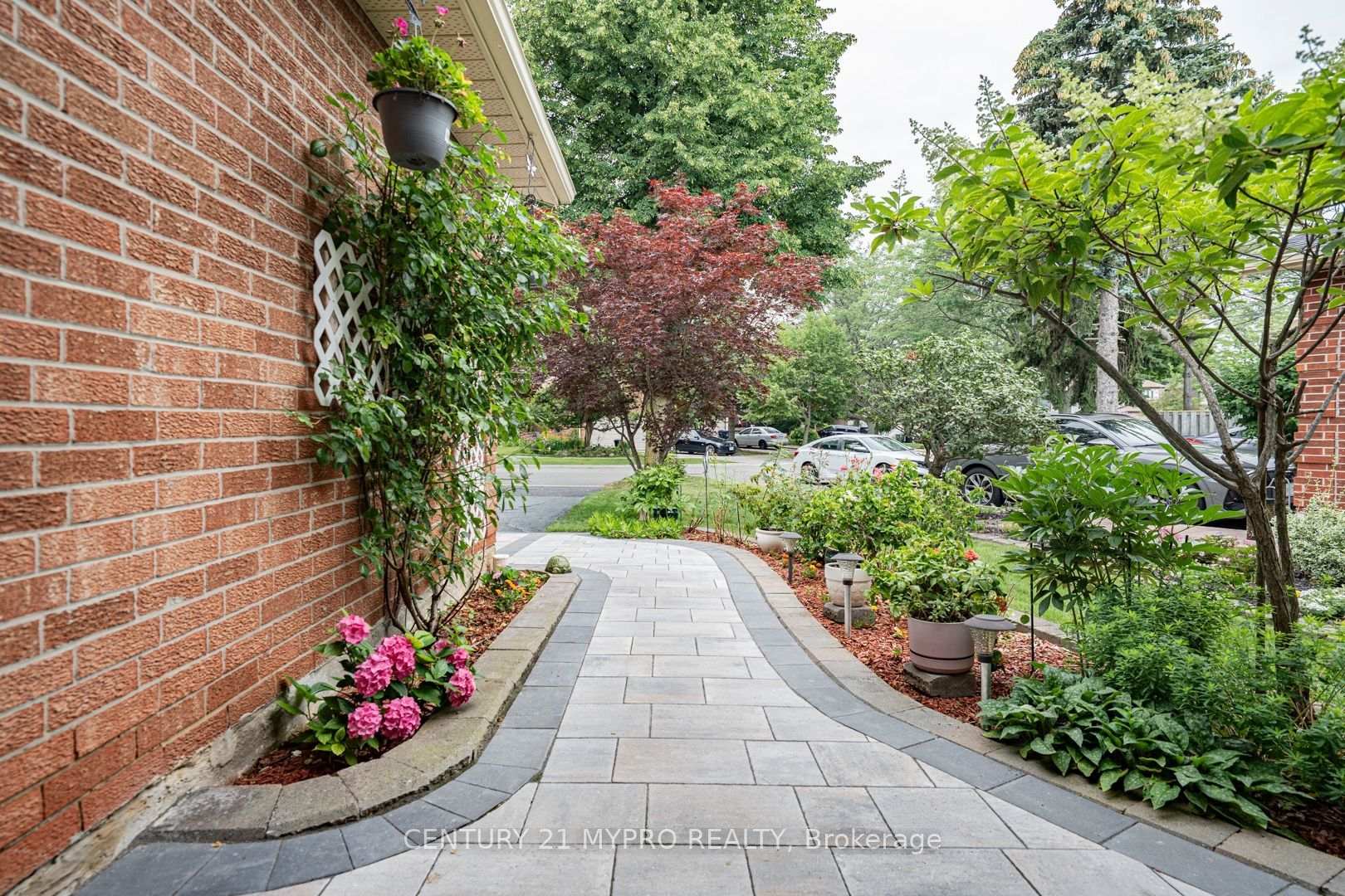 Photo 3 of 35 Wheeling Drive, Scarborough, Rouge — HOMEH