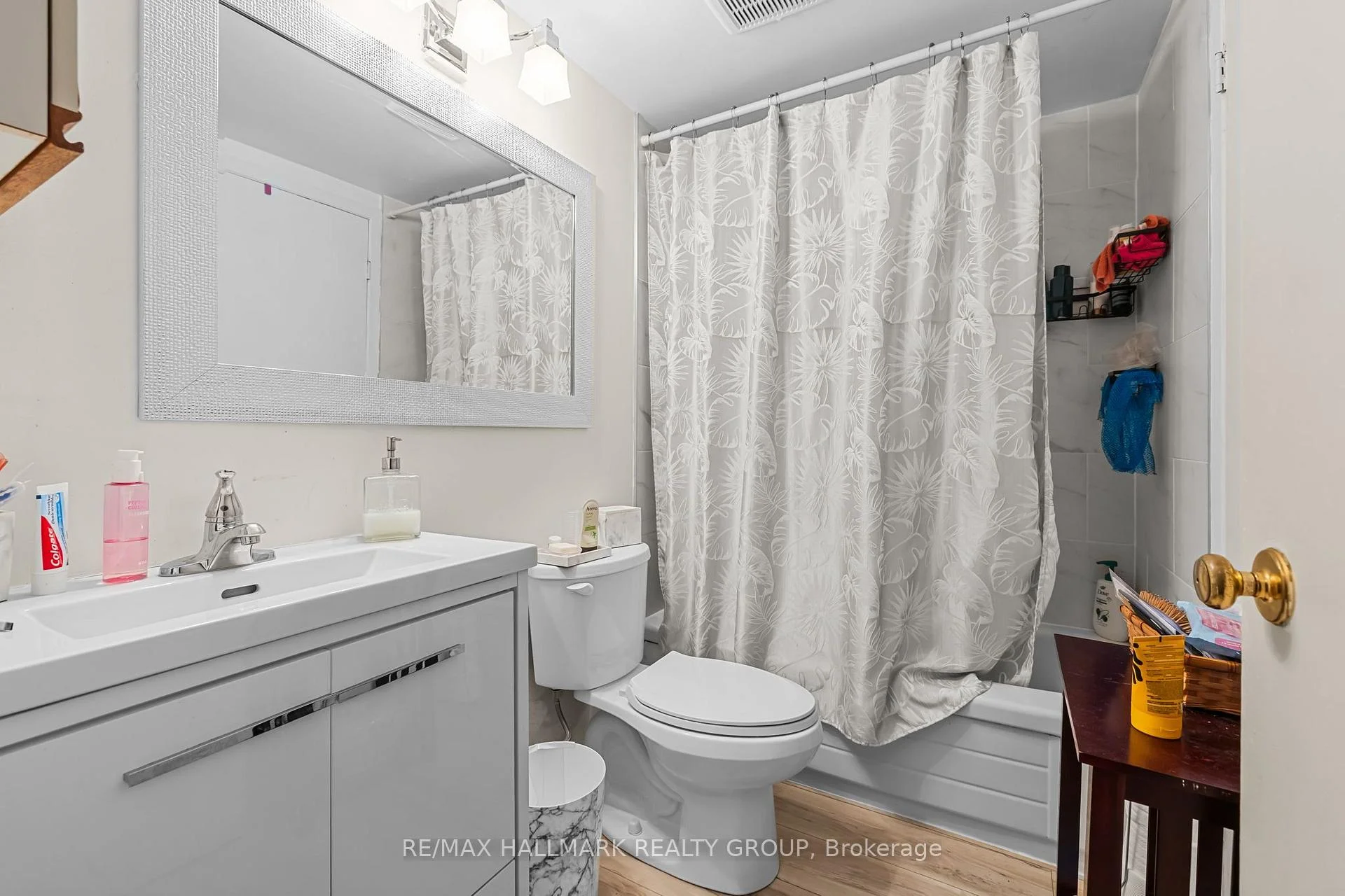 Photo 22 of Unit G, 1035 Cummings Avenue, Ottawa, Cyrville — HOMEH