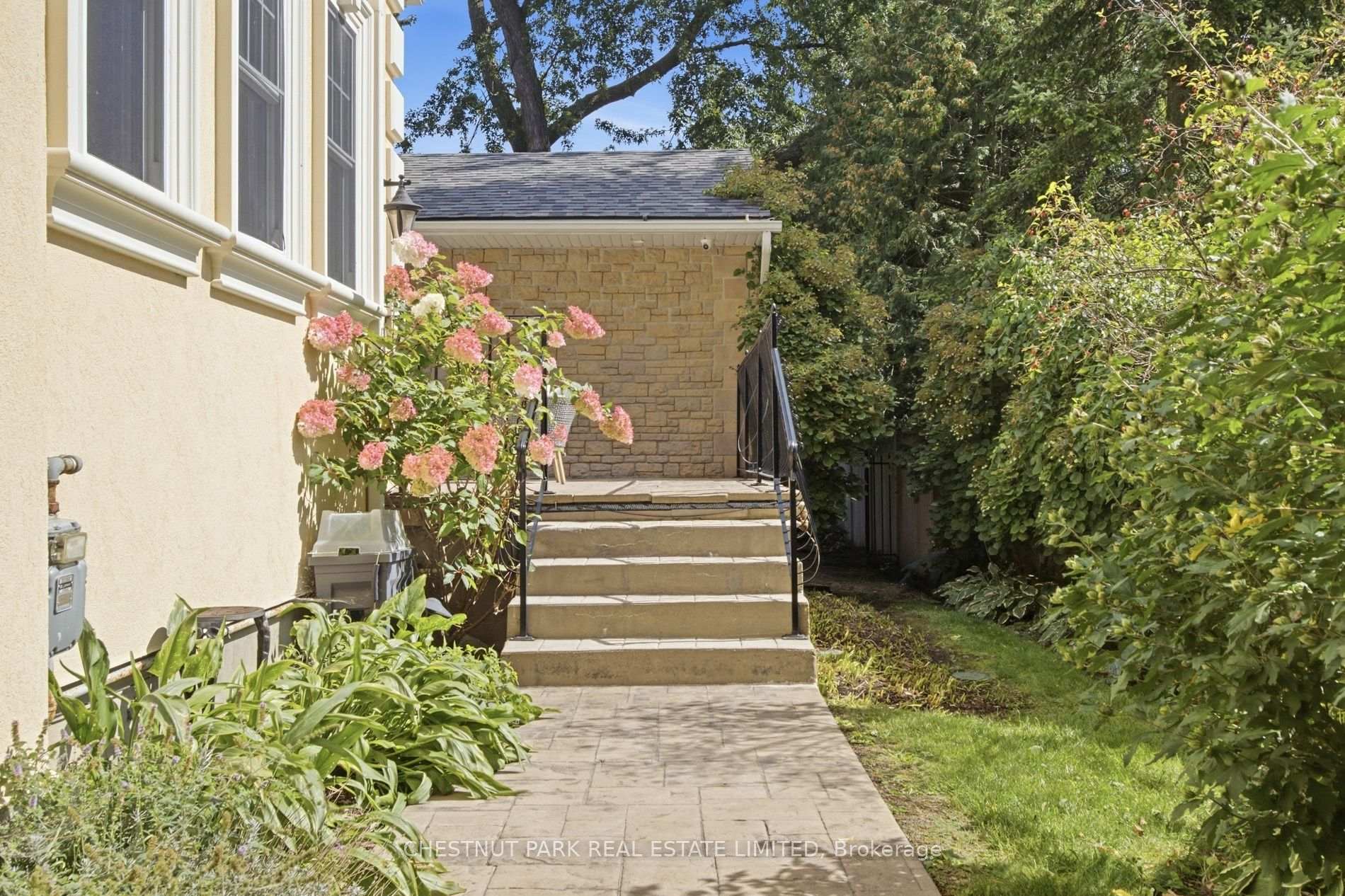 Photo 40 of 43 Guthrie Avenue, Stratford — HOMEH