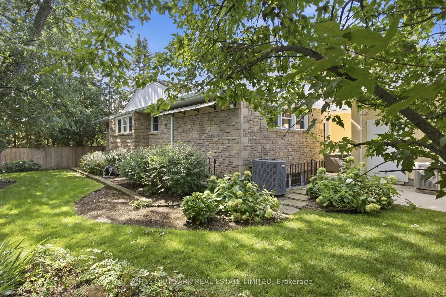 Photo 43 of 43 Guthrie Avenue, Stratford — HOMEH