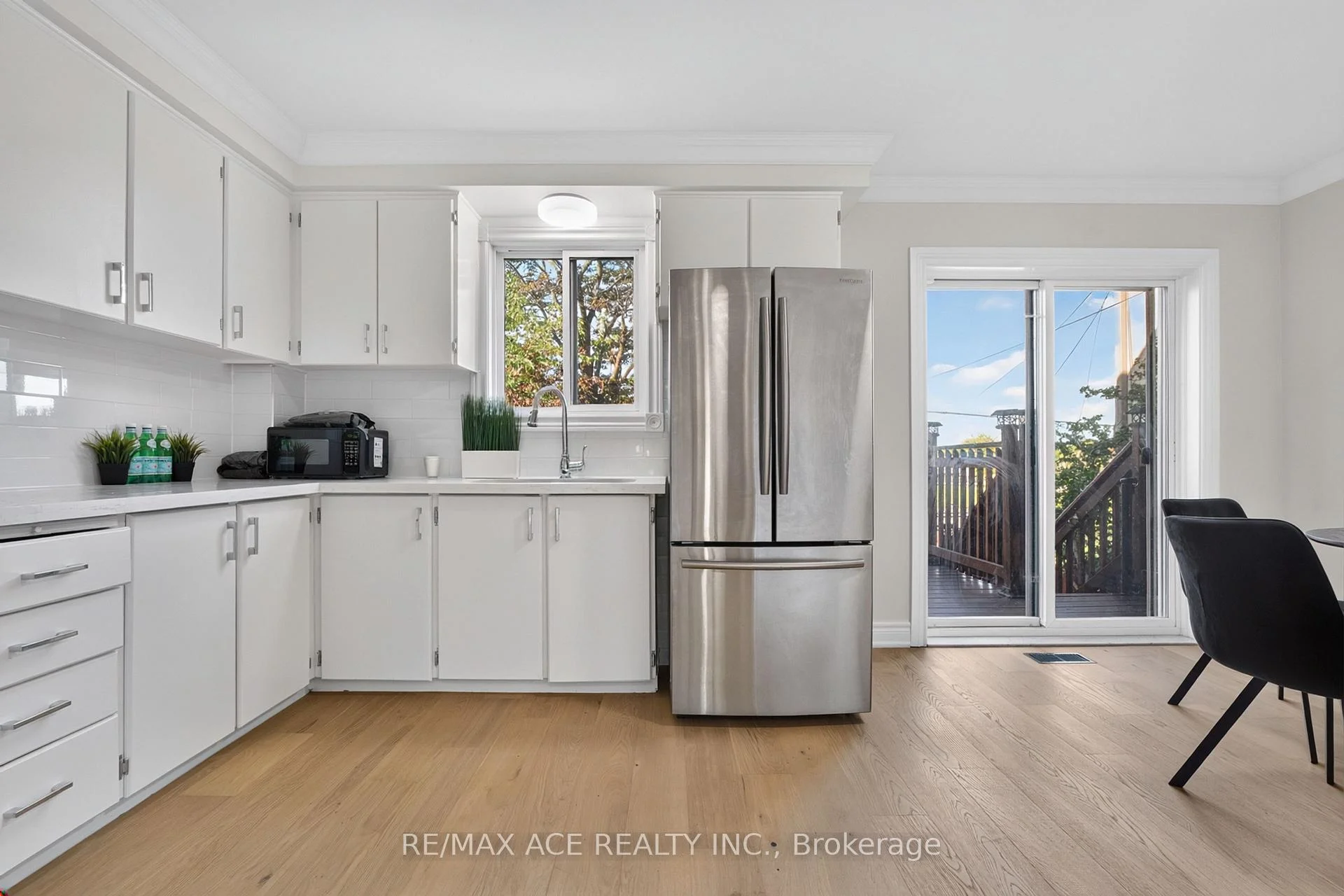 Photo 30 of 4 Linden Avenue, Scarborough, Kennedy Park — HOMEH
