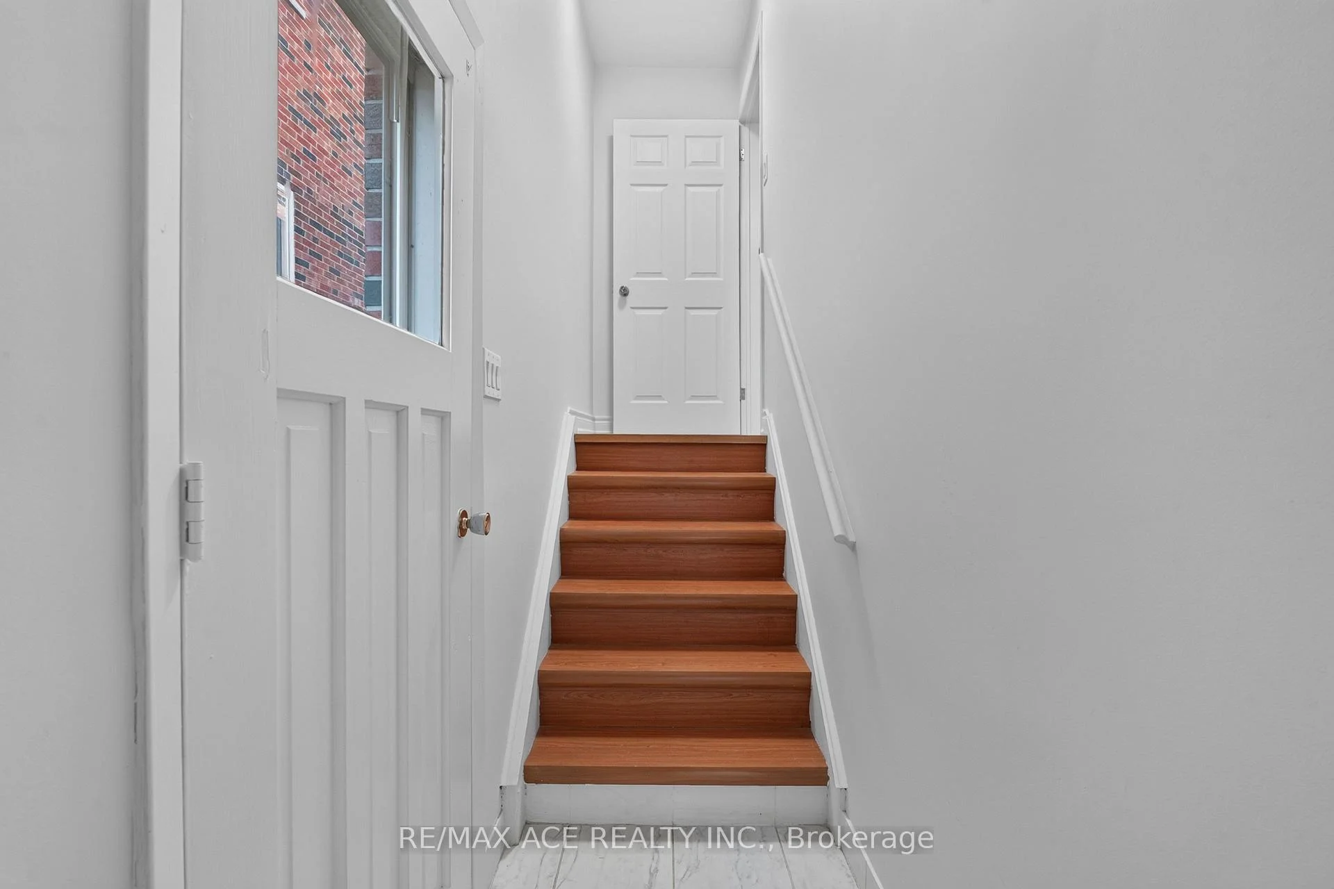 Photo 42 of 4 Linden Avenue, Scarborough, Kennedy Park — HOMEH