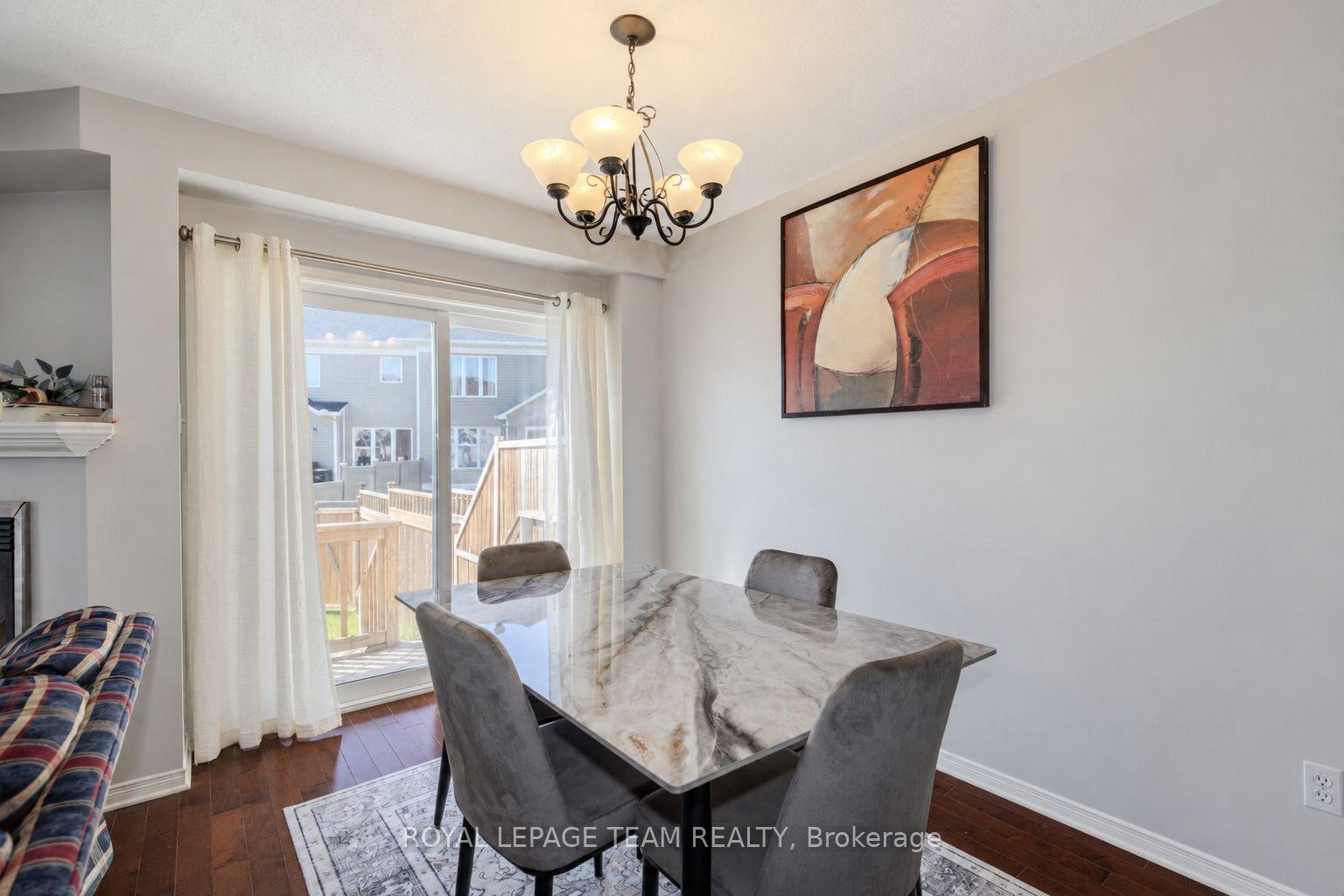Photo 10 of 316 Bryarton Street, Ottawa, Chapel Hill — HOMEH