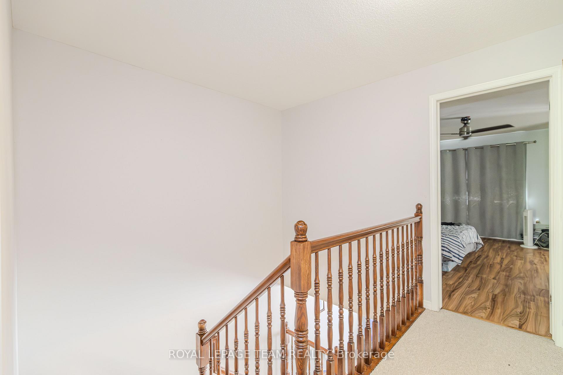Photo 14 of 316 Bryarton Street, Ottawa, Chapel Hill — HOMEH