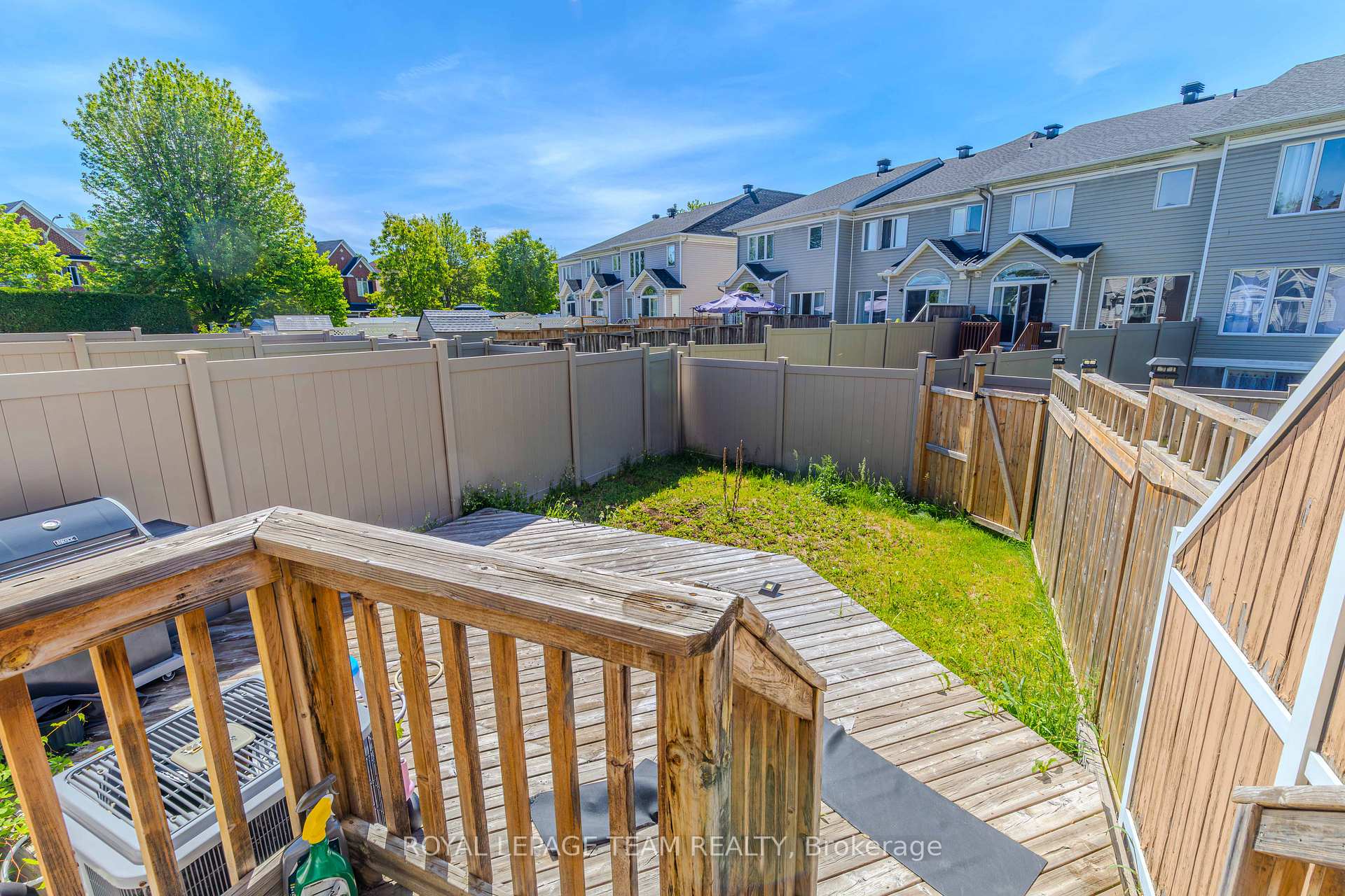 Photo 27 of 316 Bryarton Street, Ottawa, Chapel Hill — HOMEH