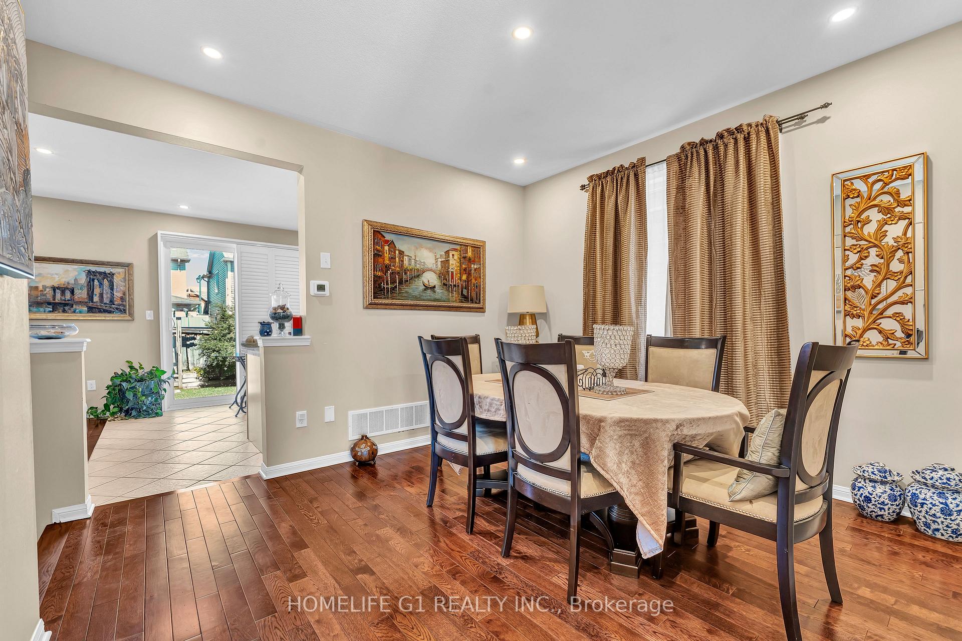 Photo 9 of 889 Challinor Terrace, Milton, Harrison — HOMEH