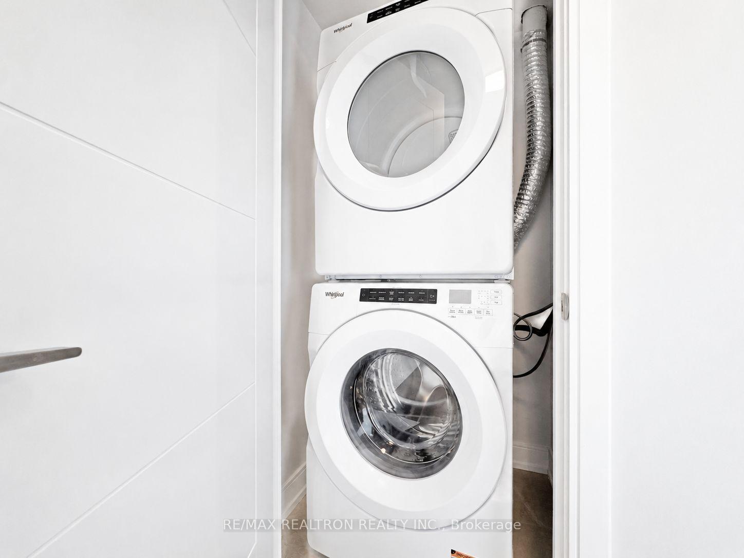 Photo 14 of Unit 1001, 664 Spadina Avenue, Toronto, University — HOMEH