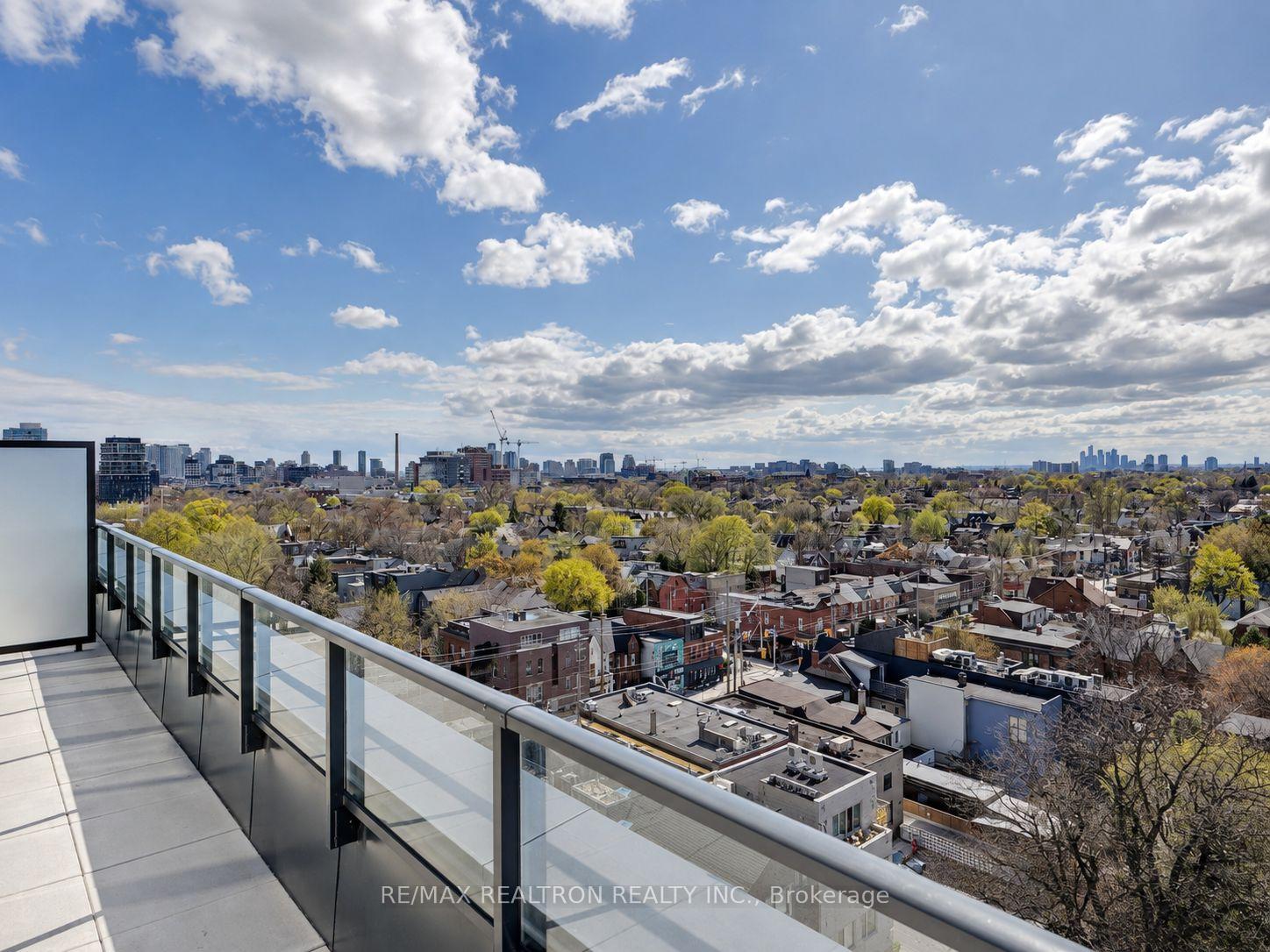Photo 16 of Unit 1001, 664 Spadina Avenue, Toronto, University — HOMEH