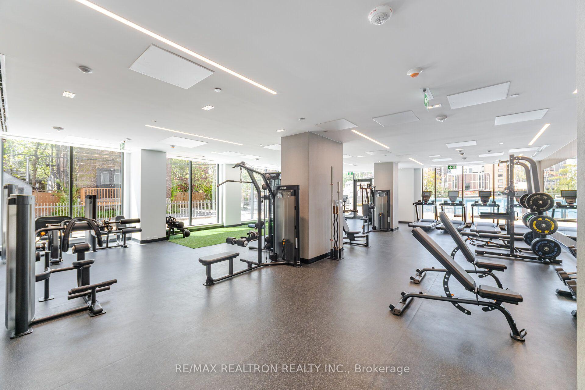 Photo 19 of Unit 1001, 664 Spadina Avenue, Toronto, University — HOMEH
