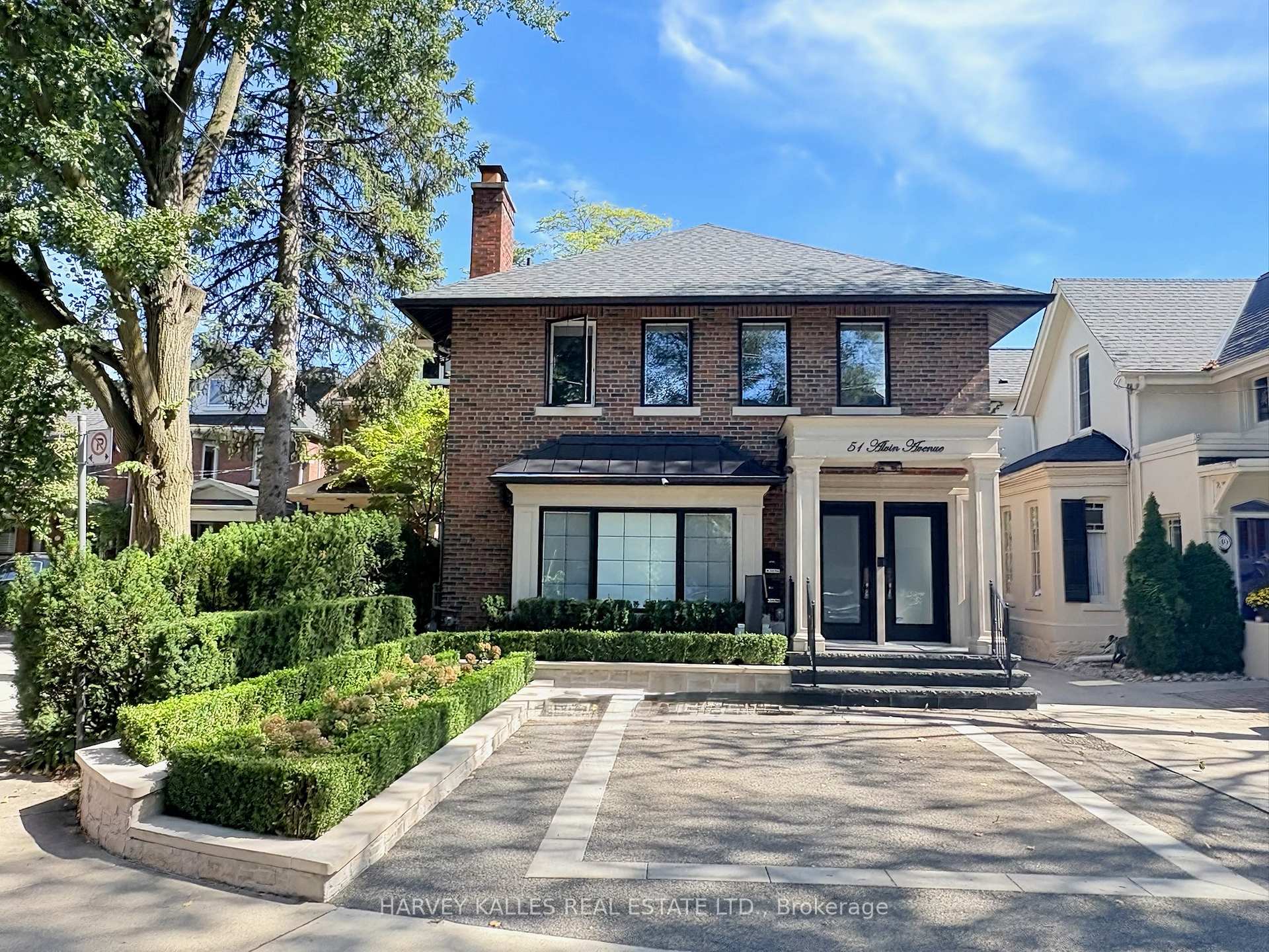 Front of Unit Lower, 51 Alvin Avenue