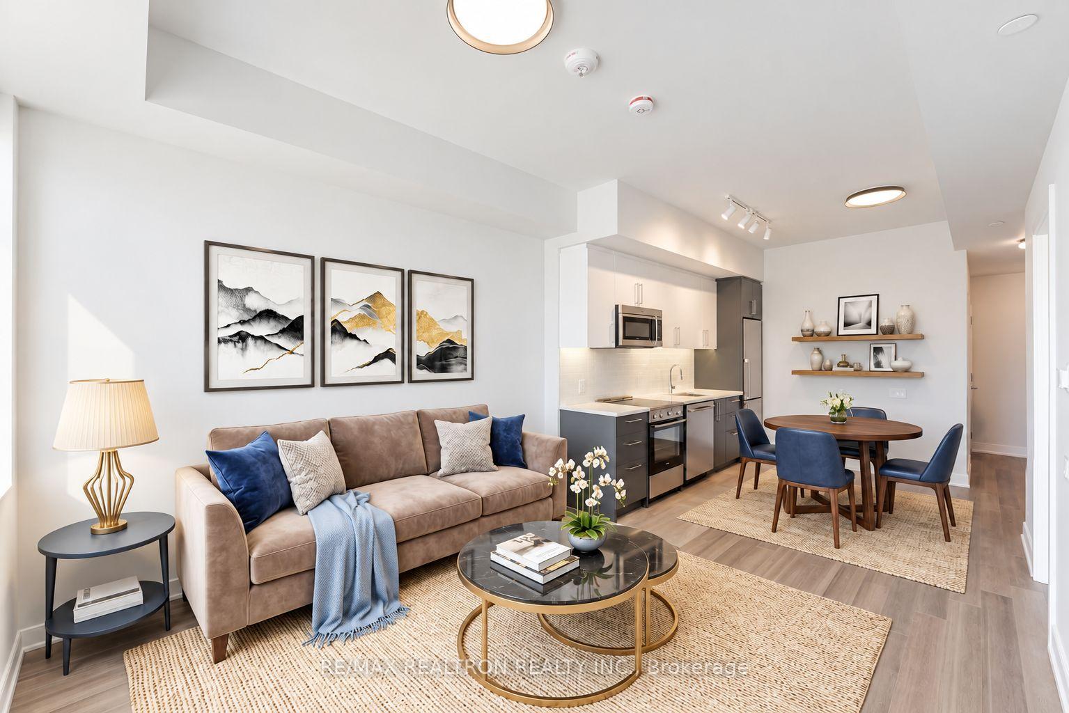Photo of Unit 904, 664 Spadina Avenue