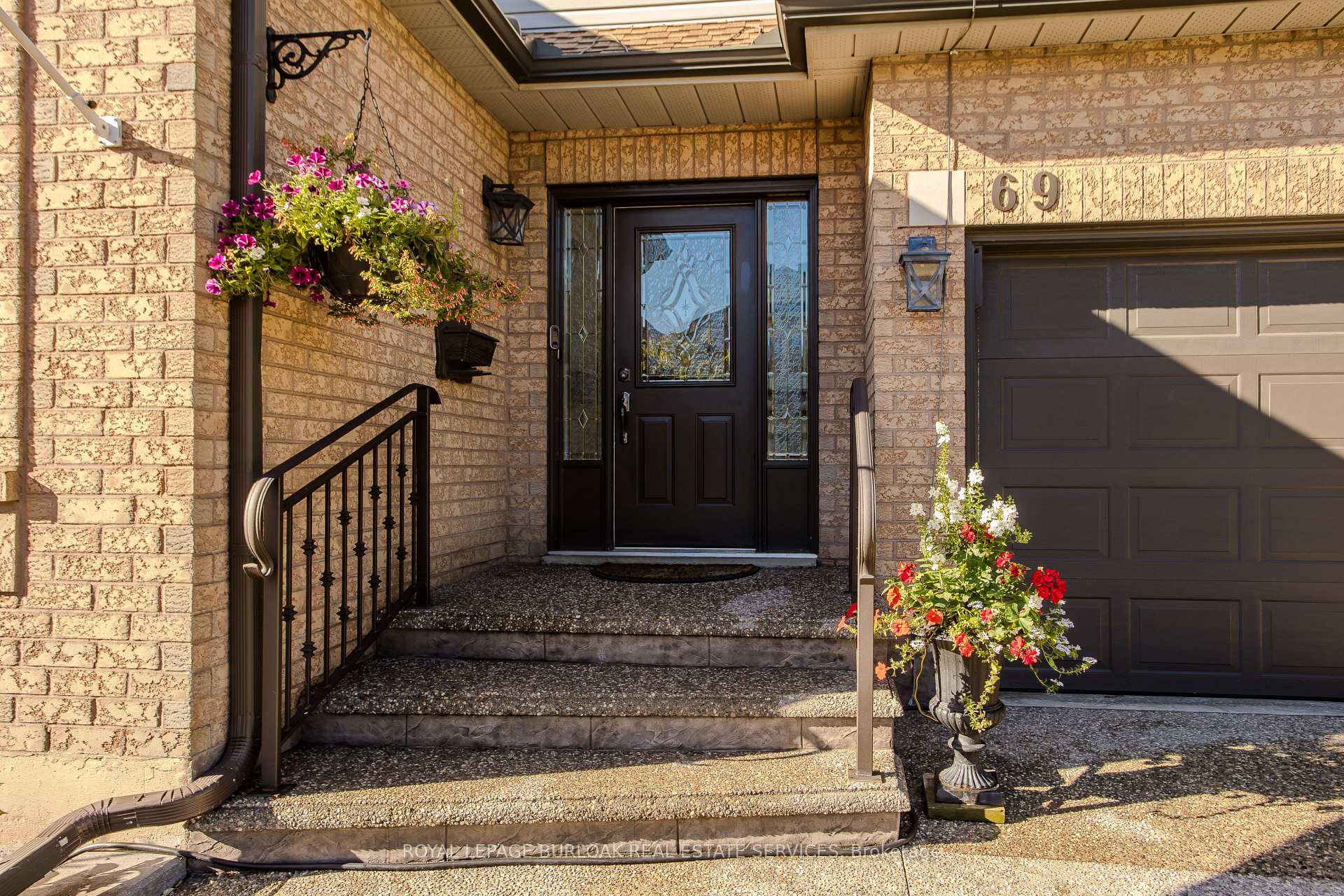 Photo 3 of Unit 69, 1150 Skyview Drive, Burlington, Tyandaga — HOMEH