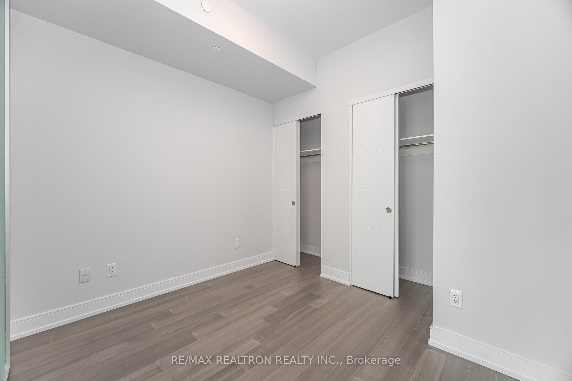 Photo 16 of Unit 704, 664 Spadina Avenue, Toronto, University — HOMEH