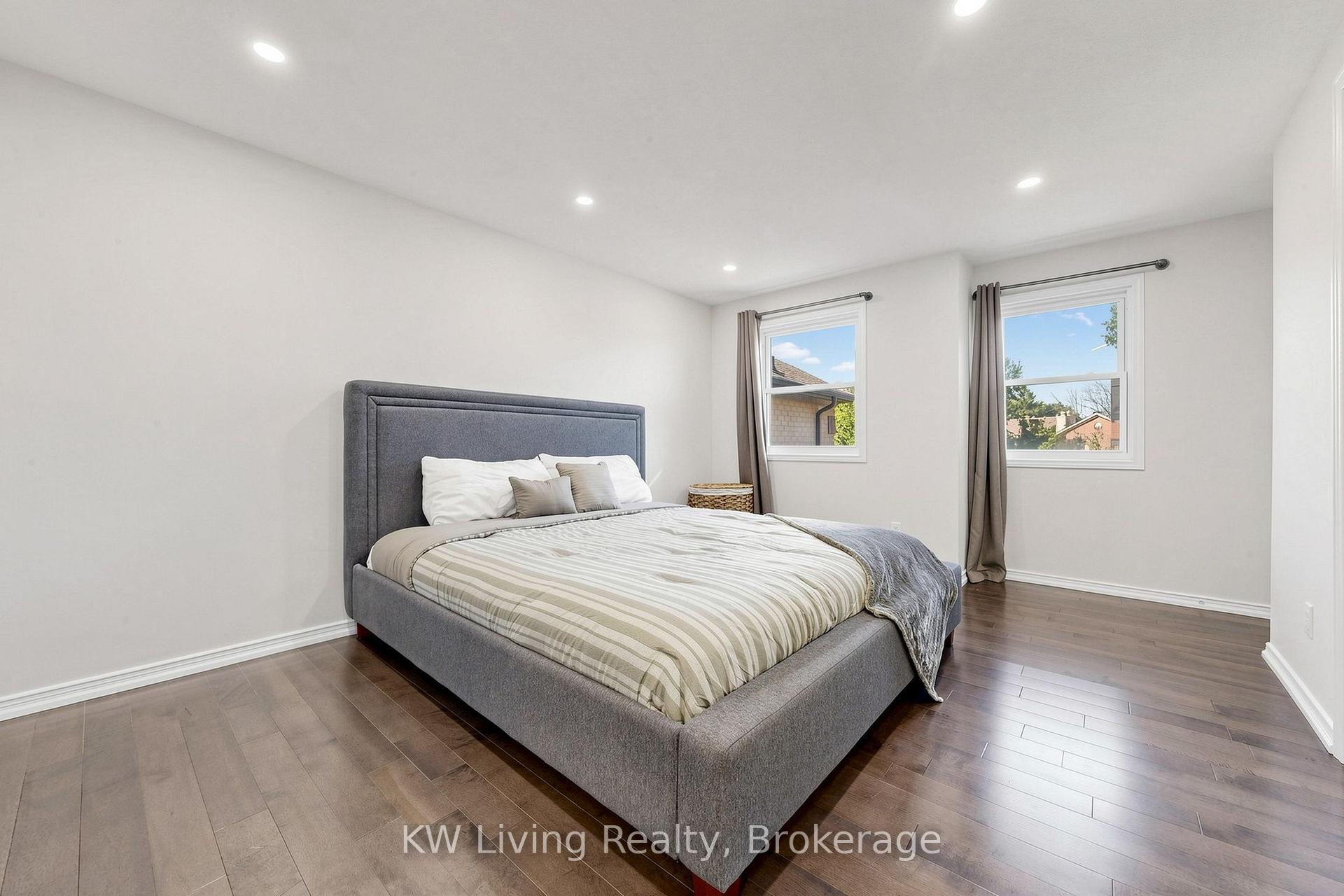 Photo 13 of 19 Sarah Jane Court, Markham, Bullock — HOMEH