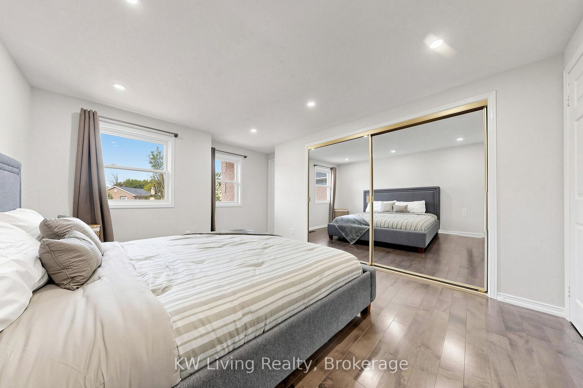 Photo 14 of 19 Sarah Jane Court, Markham, Bullock — HOMEH