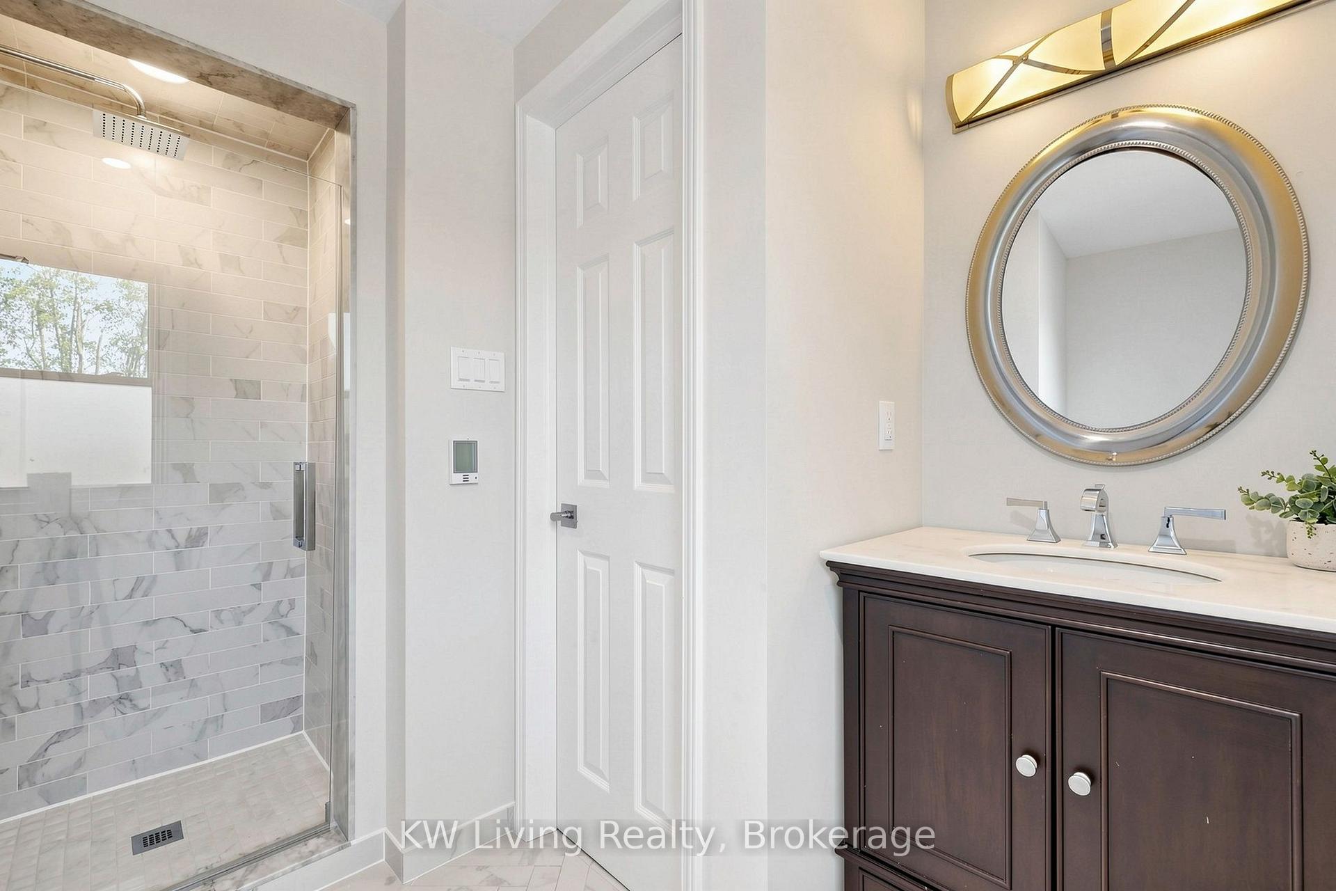 Photo 15 of 19 Sarah Jane Court, Markham, Bullock — HOMEH