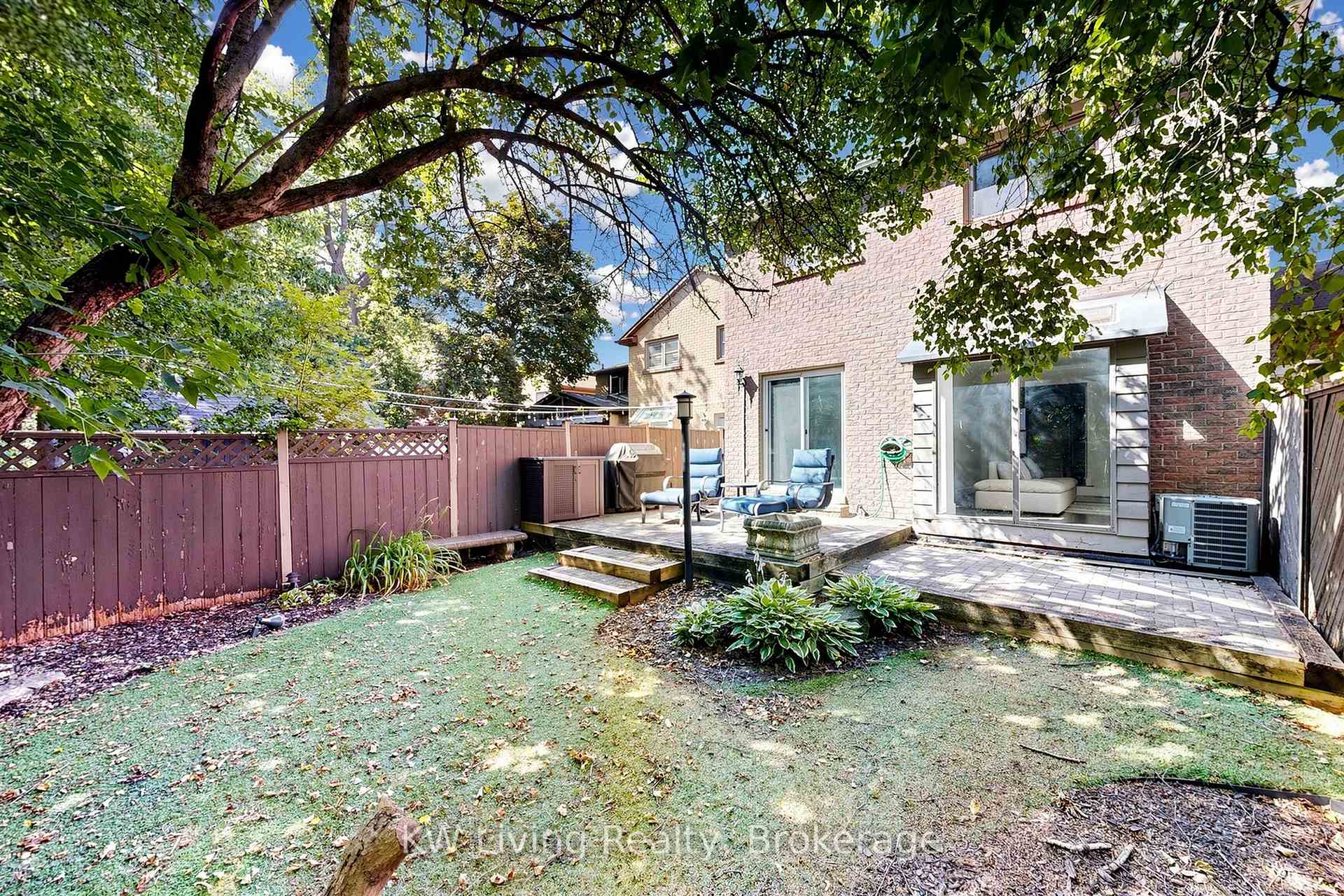 Photo 25 of 19 Sarah Jane Court, Markham, Bullock — HOMEH