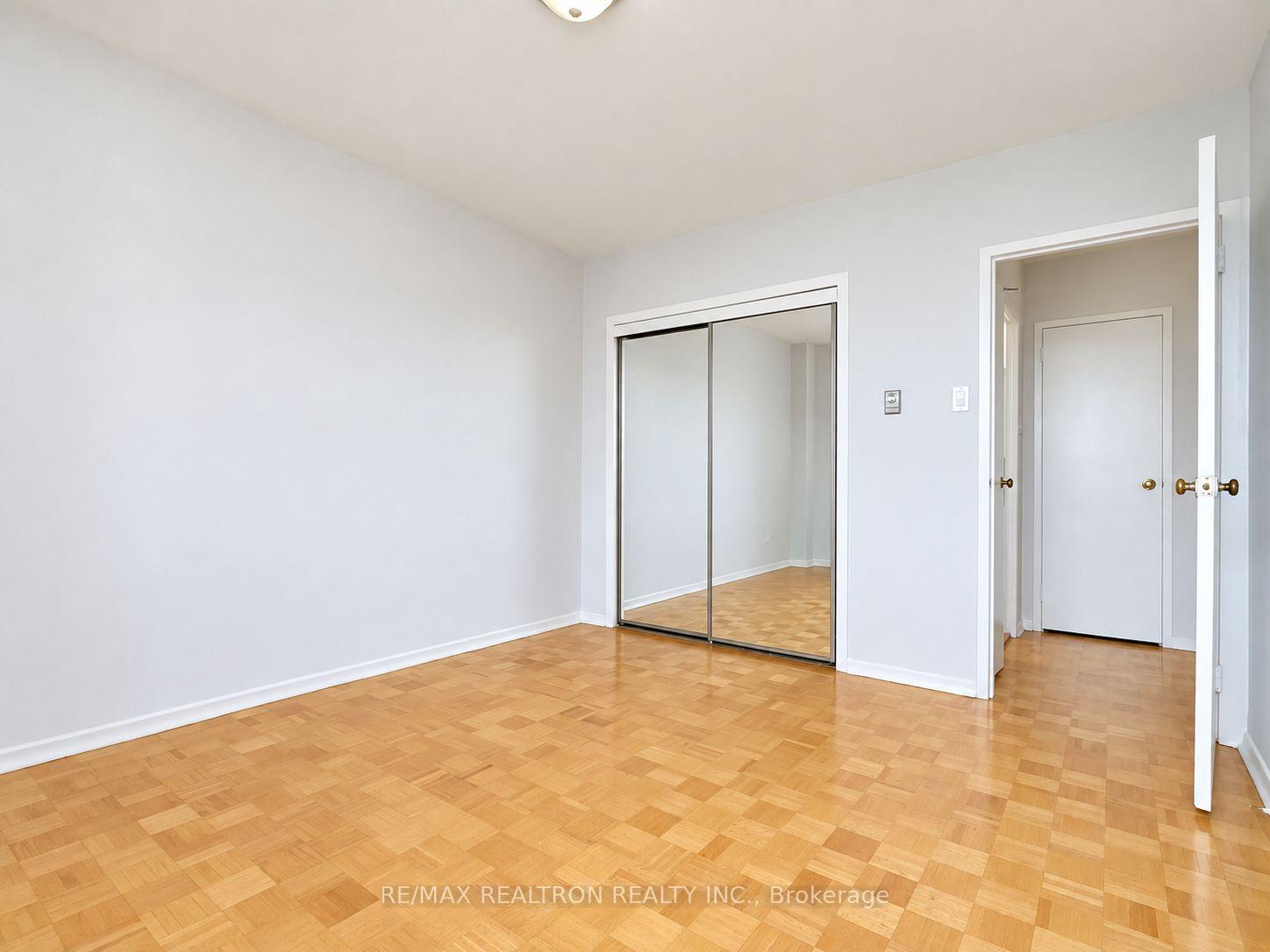 Photo 19 of Unit 701, 525 Eglinton Avenue E, Toronto, Mount Pleasant East — HOMEH