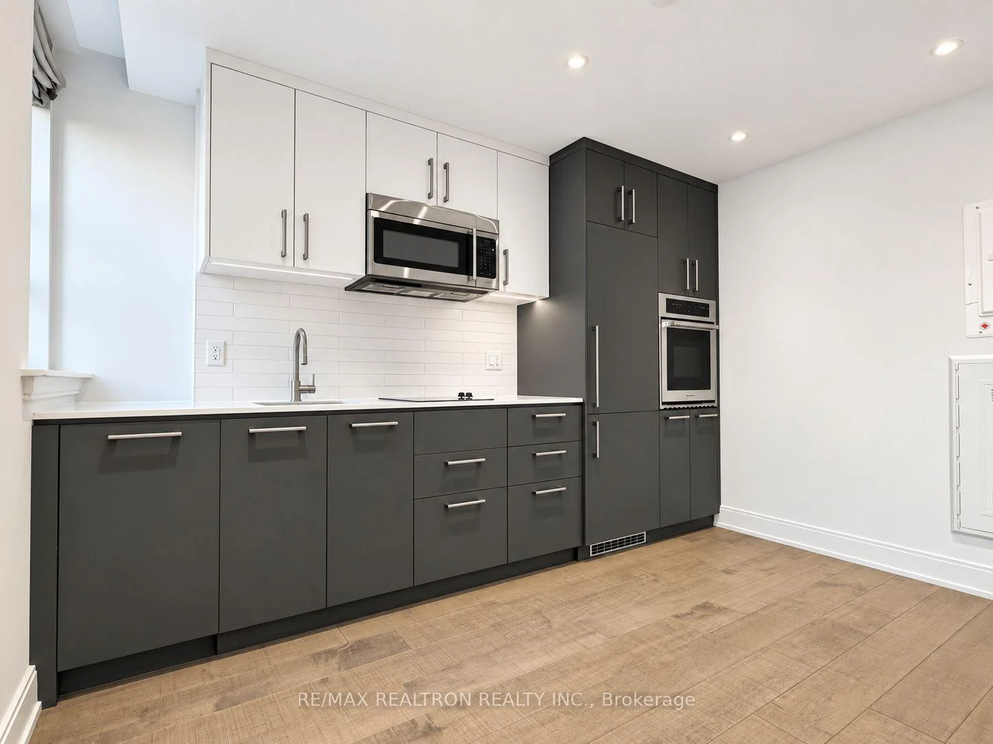 Photo 18 of Unit 701, 525 Eglinton Avenue E, Toronto, Mount Pleasant East — HOMEH
