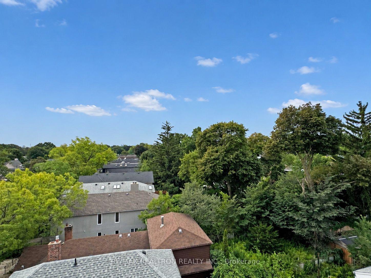 Photo 15 of Unit 804, 525 Eglinton Avenue E, Toronto, Mount Pleasant East — HOMEH