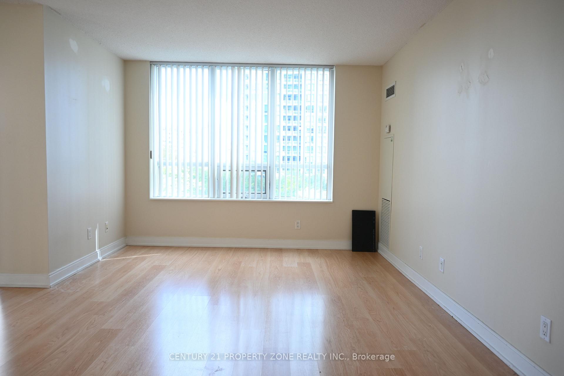 Photo 6 of Unit 542, 35 Viking Lane, Etobicoke, Islington-City Centre West — HOMEH