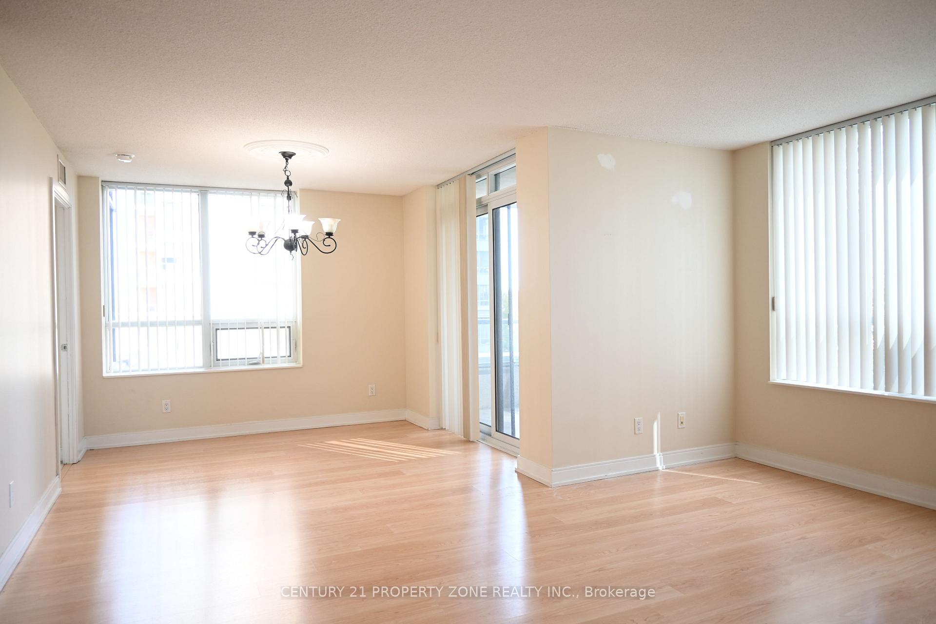 Photo 9 of Unit 542, 35 Viking Lane, Etobicoke, Islington-City Centre West — HOMEH