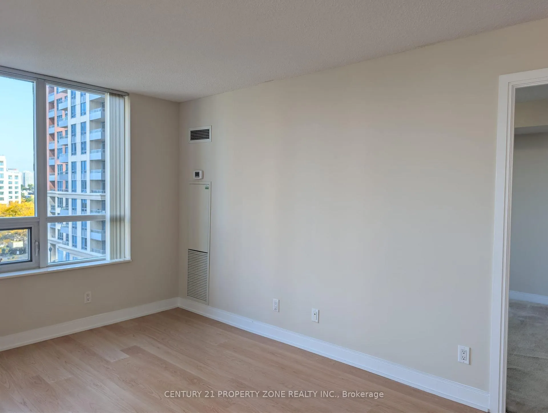 Photo 7 of Unit 542, 35 Viking Lane, Etobicoke, Islington-City Centre West — HOMEH