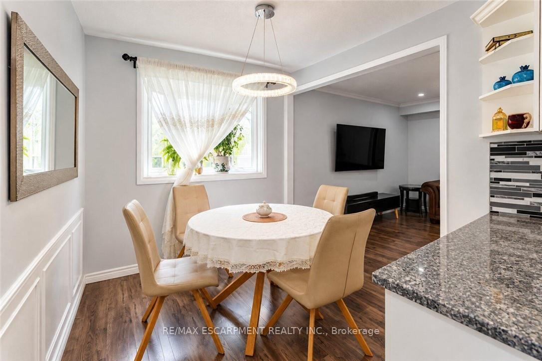 Photo 13 of 33 Bellingham Drive, Hamilton, Lawfield — HOMEH
