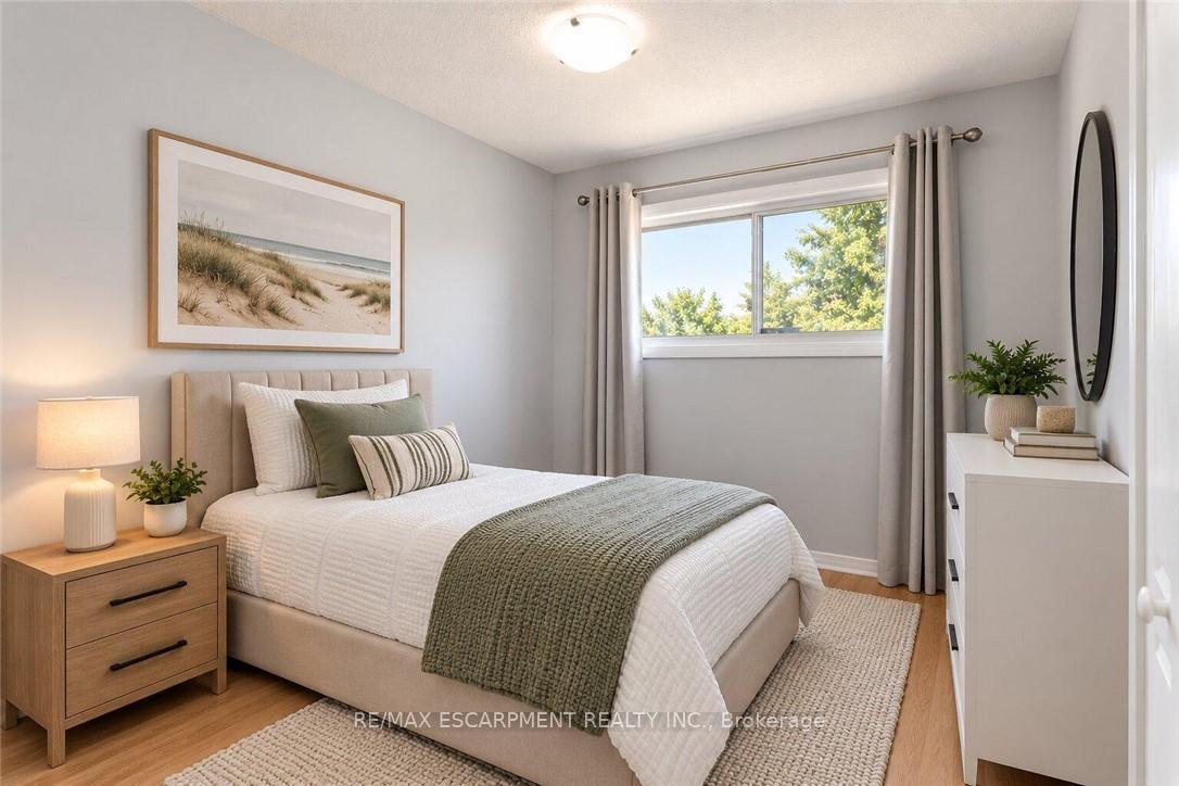 Photo 22 of 33 Bellingham Drive, Hamilton, Lawfield — HOMEH