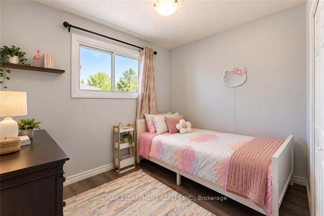 Photo 23 of 33 Bellingham Drive, Hamilton, Lawfield — HOMEH