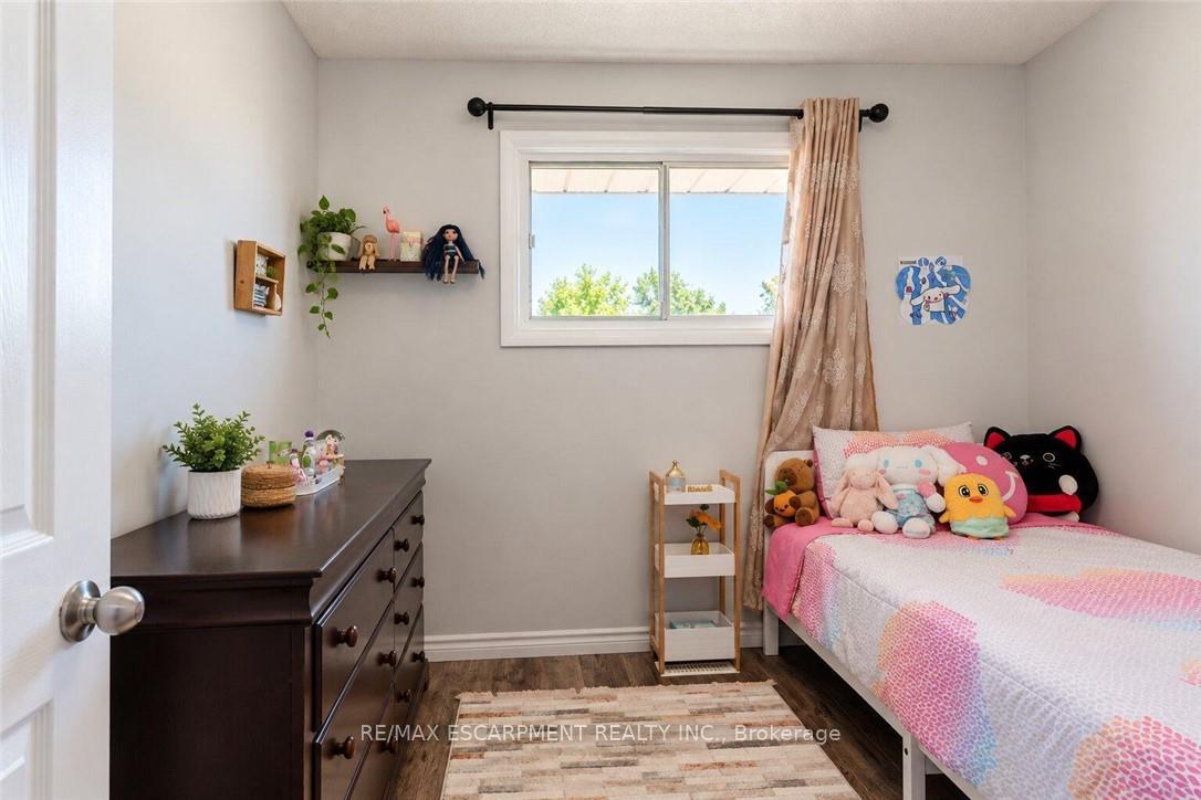 Photo 24 of 33 Bellingham Drive, Hamilton, Lawfield — HOMEH